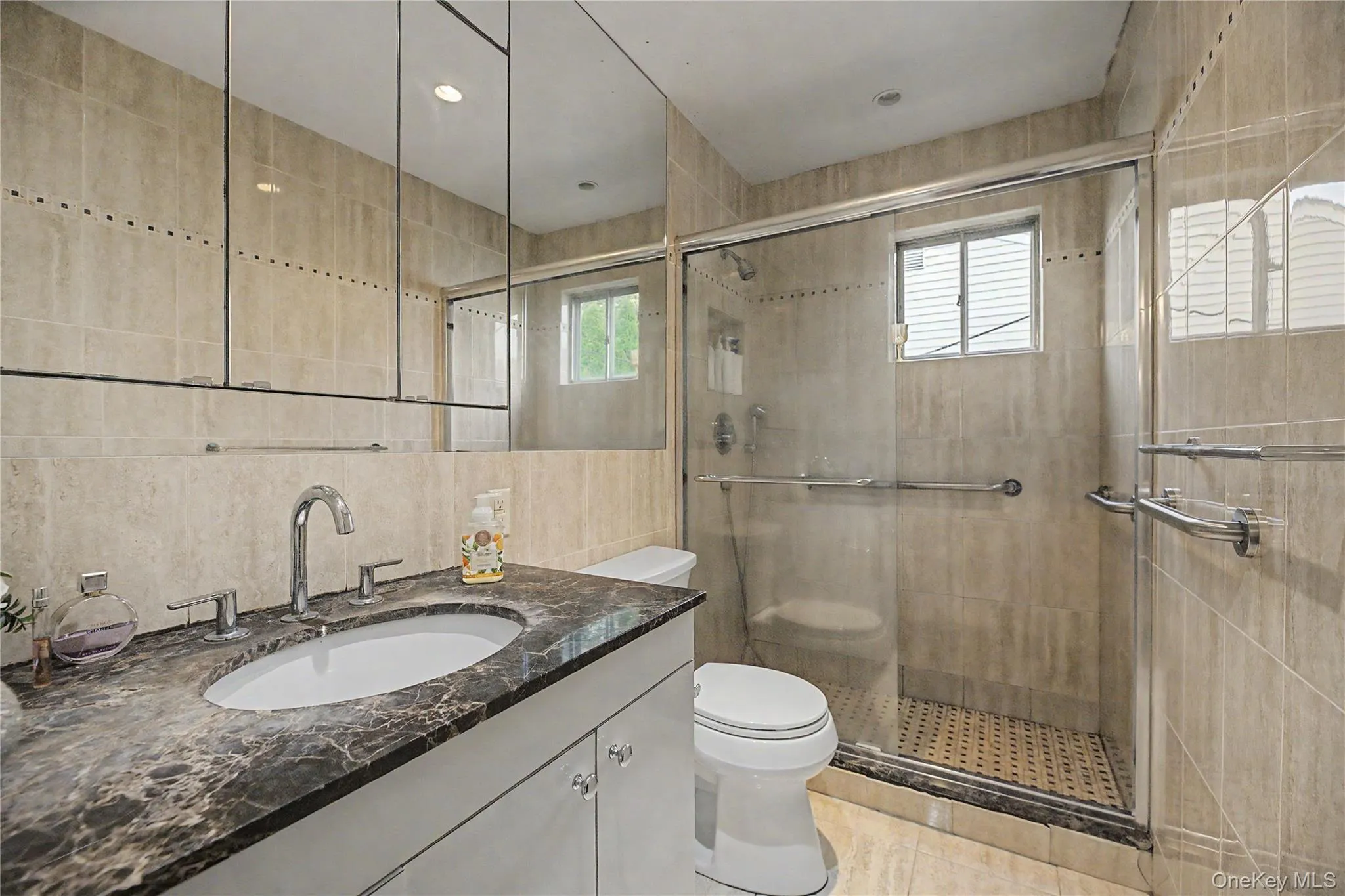 6 Westwind Road, Yonkers, NY, 3 Bedrooms Bedrooms, 7 Rooms Rooms,1 BathroomBathrooms,Residential Lease,For Rent,Westwind,0,1027764 6 Westwind Road, Yonkers, NY, 3 Bedrooms Bedrooms, 7 Rooms Rooms,1 BathroomBathrooms,Residential Lease,For Rent,Westwind,0,1027764