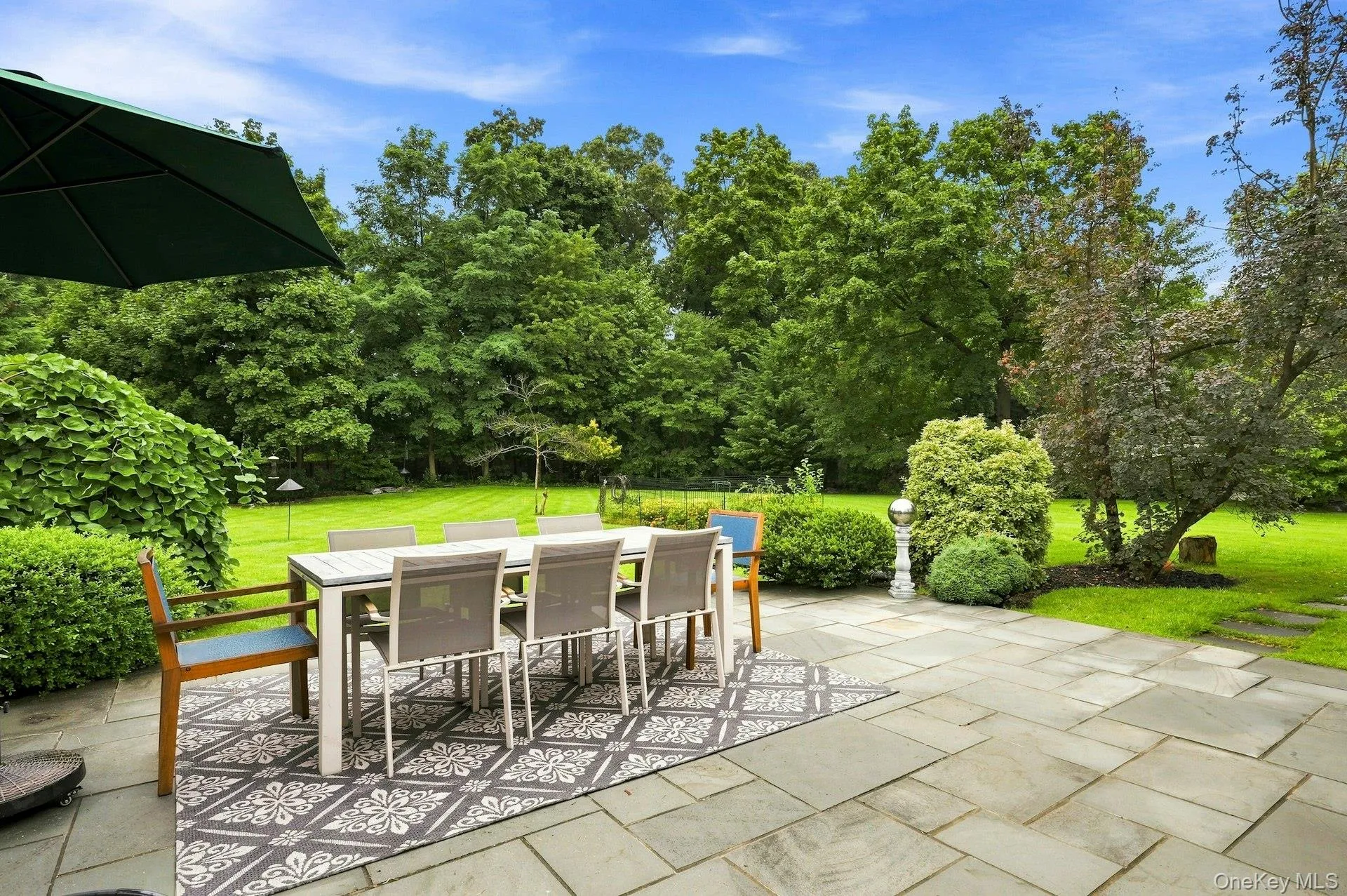 Block patio Block patio