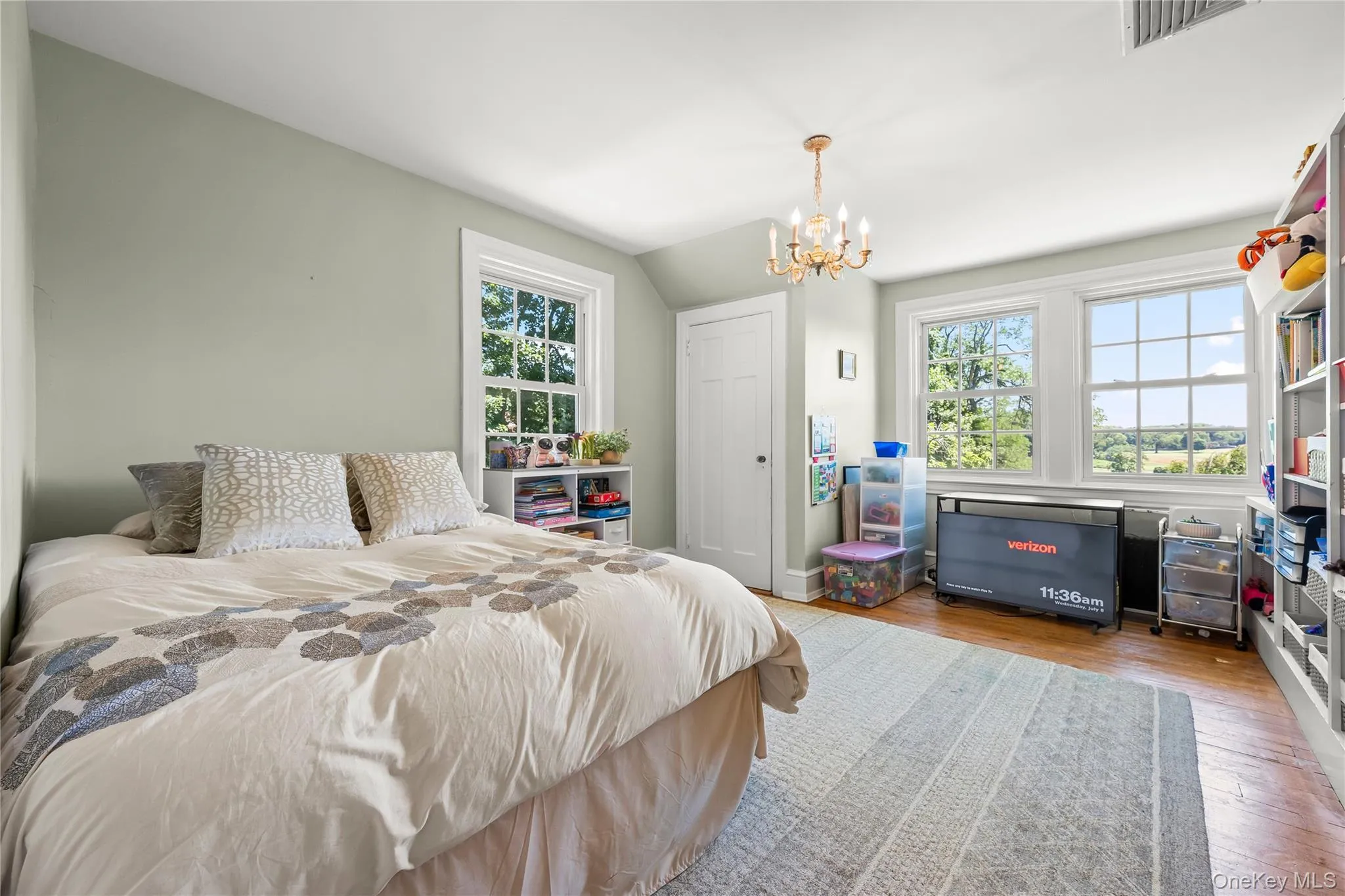 14 Crescent Drive, Greenburgh, NY, 5 Bedrooms Bedrooms, 11 Rooms Rooms,5 BathroomsBathrooms,Residential,For Rent,Crescent,0,1027766 14 Crescent Drive, Greenburgh, NY, 5 Bedrooms Bedrooms, 11 Rooms Rooms,5 BathroomsBathrooms,Residential,For Rent,Crescent,0,1027766