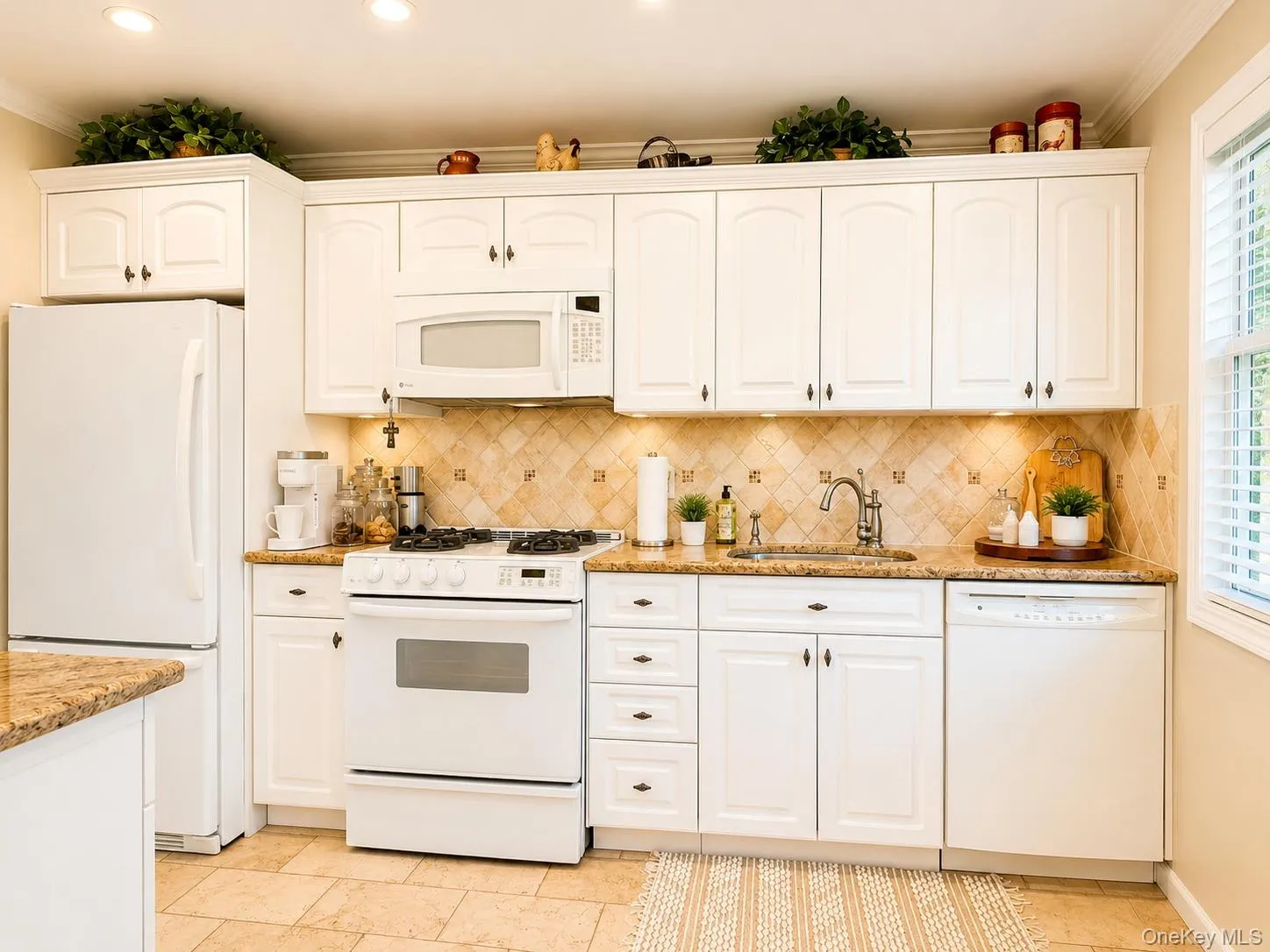 212-34 16th Avenue, New York, NY, 2 Bedrooms Bedrooms, 5 Rooms Rooms,1 BathroomBathrooms,Residential,For Rent,16th,0,1027771 212-34 16th Avenue, New York, NY, 2 Bedrooms Bedrooms, 5 Rooms Rooms,1 BathroomBathrooms,Residential,For Rent,16th,0,1027771
