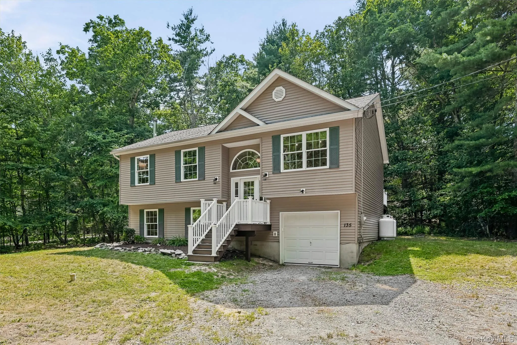 135 Old Forestburg Road, Deerpark, NY, 3 Bedrooms Bedrooms, 10 Rooms Rooms,3 BathroomsBathrooms,Residential,For Rent,Old Forestburg,0,1027774 135 Old Forestburg Road, Deerpark, NY, 3 Bedrooms Bedrooms, 10 Rooms Rooms,3 BathroomsBathrooms,Residential,For Rent,Old Forestburg,0,1027774