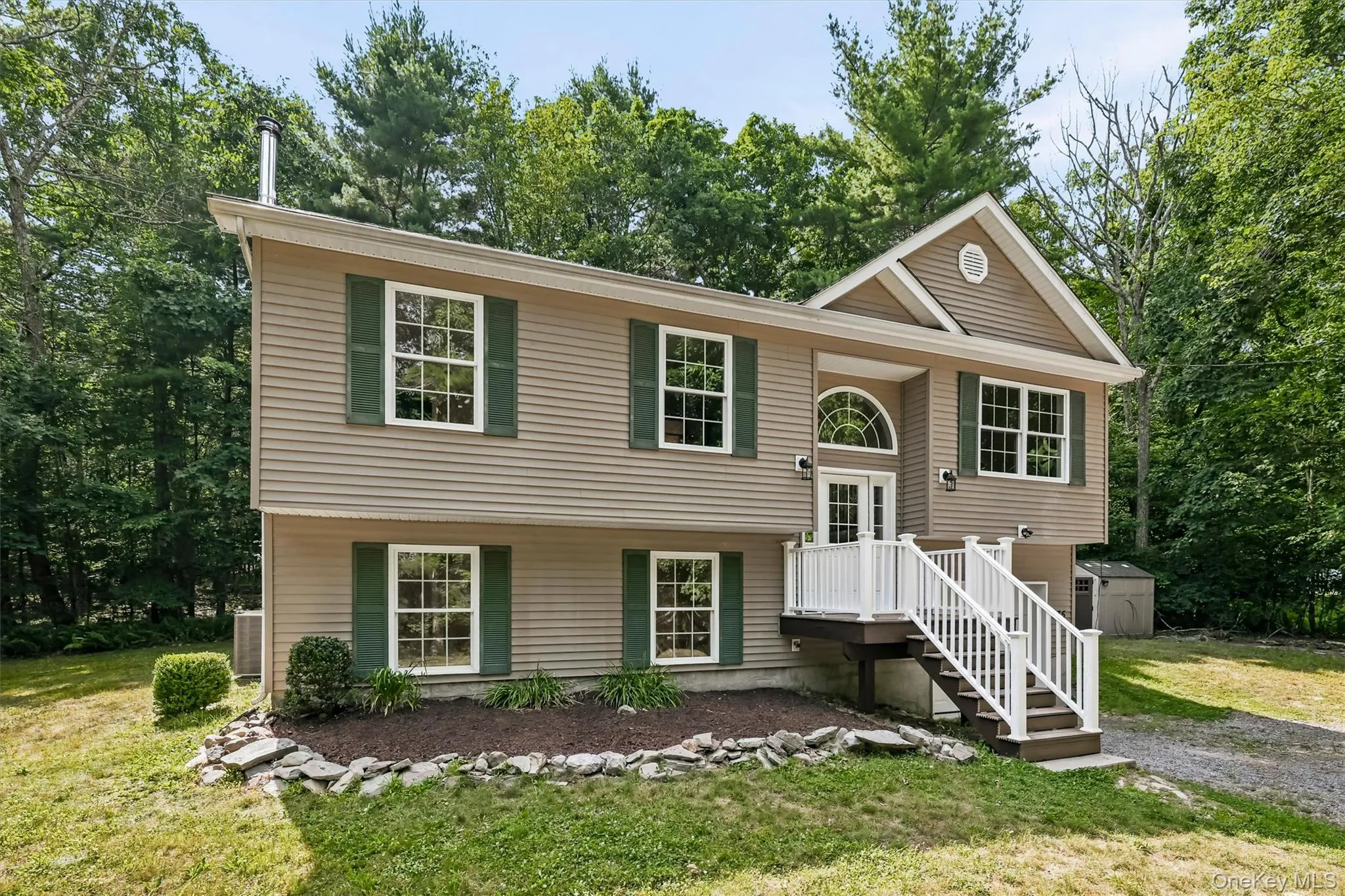 135 Old Forestburg Road, Deerpark, NY, 3 Bedrooms Bedrooms, 10 Rooms Rooms,3 BathroomsBathrooms,Residential,For Rent,Old Forestburg,0,1027774 135 Old Forestburg Road, Deerpark, NY, 3 Bedrooms Bedrooms, 10 Rooms Rooms,3 BathroomsBathrooms,Residential,For Rent,Old Forestburg,0,1027774