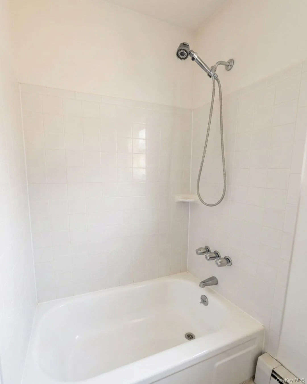 99 Washington Street, Islip, NY, 2 Bedrooms Bedrooms, 4 Rooms Rooms,1 BathroomBathrooms,Residential Lease,For Rent,Washington,0,1027776 99 Washington Street, Islip, NY, 2 Bedrooms Bedrooms, 4 Rooms Rooms,1 BathroomBathrooms,Residential Lease,For Rent,Washington,0,1027776