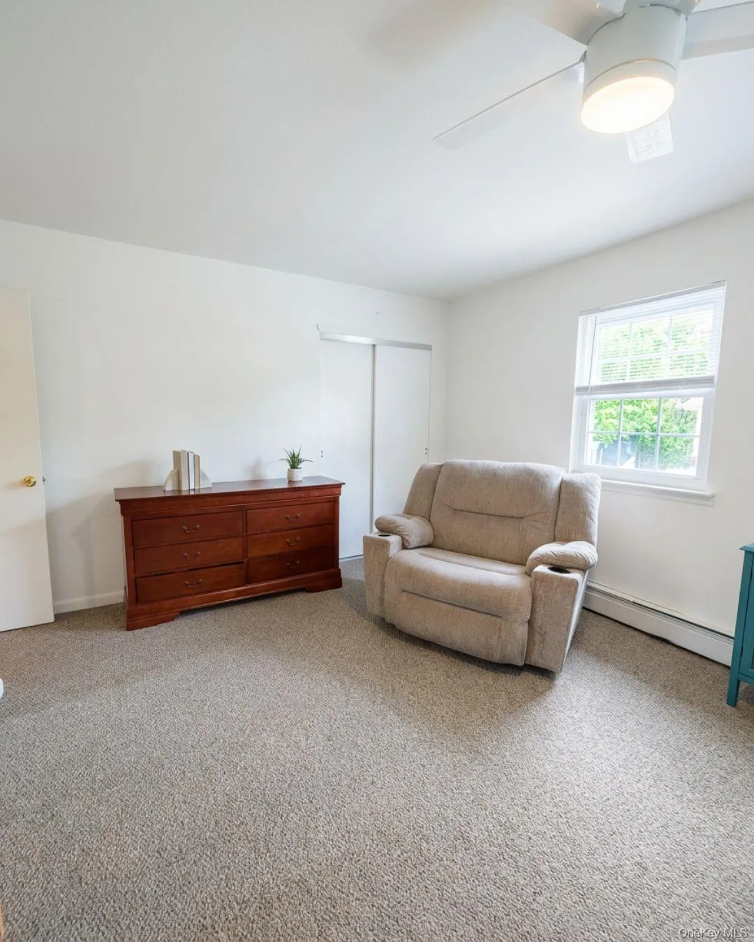 99 Washington Street, Islip, NY, 2 Bedrooms Bedrooms, 4 Rooms Rooms,1 BathroomBathrooms,Residential Lease,For Rent,Washington,0,1027776 99 Washington Street, Islip, NY, 2 Bedrooms Bedrooms, 4 Rooms Rooms,1 BathroomBathrooms,Residential Lease,For Rent,Washington,0,1027776