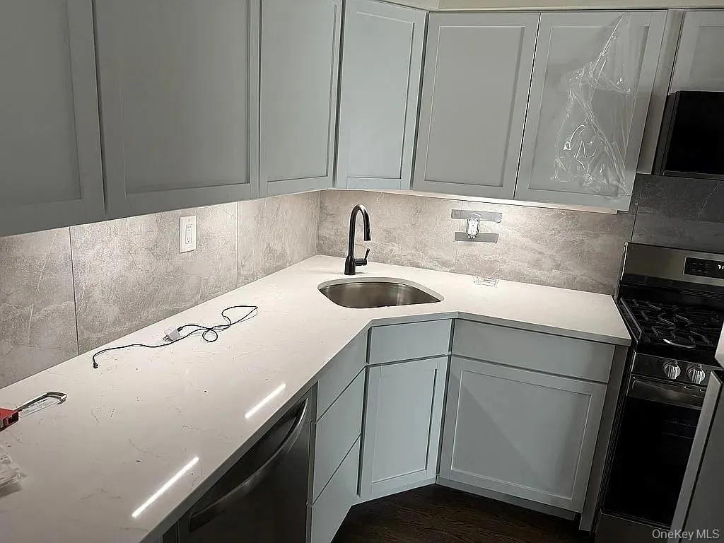 159 Fairview Circle, Brookhaven, NY, 2 Bedrooms Bedrooms, 5 Rooms Rooms,2 BathroomsBathrooms,Residential,For Rent,Fairview,0,1027778 159 Fairview Circle, Brookhaven, NY, 2 Bedrooms Bedrooms, 5 Rooms Rooms,2 BathroomsBathrooms,Residential,For Rent,Fairview,0,1027778