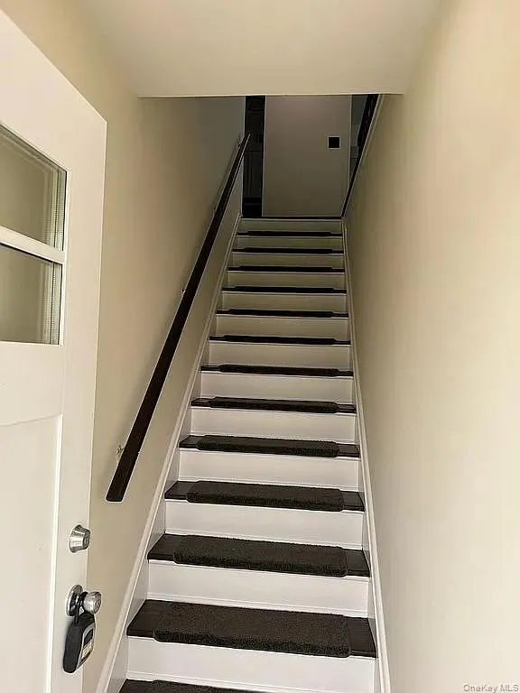 159 Fairview Circle, Brookhaven, NY, 2 Bedrooms Bedrooms, 5 Rooms Rooms,2 BathroomsBathrooms,Residential,For Rent,Fairview,0,1027778 159 Fairview Circle, Brookhaven, NY, 2 Bedrooms Bedrooms, 5 Rooms Rooms,2 BathroomsBathrooms,Residential,For Rent,Fairview,0,1027778