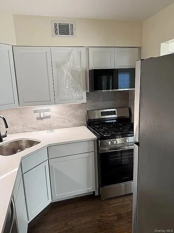 159 Fairview Circle, Brookhaven, NY, 2 Bedrooms Bedrooms, 5 Rooms Rooms,2 BathroomsBathrooms,Residential,For Rent,Fairview,0,1027778 159 Fairview Circle, Brookhaven, NY, 2 Bedrooms Bedrooms, 5 Rooms Rooms,2 BathroomsBathrooms,Residential,For Rent,Fairview,0,1027778