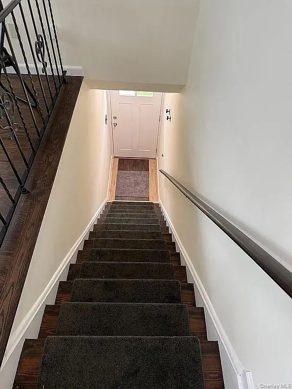 159 Fairview Circle, Brookhaven, NY, 2 Bedrooms Bedrooms, 5 Rooms Rooms,2 BathroomsBathrooms,Residential,For Rent,Fairview,0,1027778 159 Fairview Circle, Brookhaven, NY, 2 Bedrooms Bedrooms, 5 Rooms Rooms,2 BathroomsBathrooms,Residential,For Rent,Fairview,0,1027778