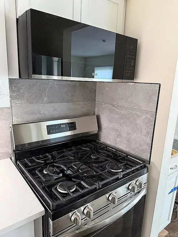 159 Fairview Circle, Brookhaven, NY, 2 Bedrooms Bedrooms, 5 Rooms Rooms,2 BathroomsBathrooms,Residential,For Rent,Fairview,0,1027778 159 Fairview Circle, Brookhaven, NY, 2 Bedrooms Bedrooms, 5 Rooms Rooms,2 BathroomsBathrooms,Residential,For Rent,Fairview,0,1027778