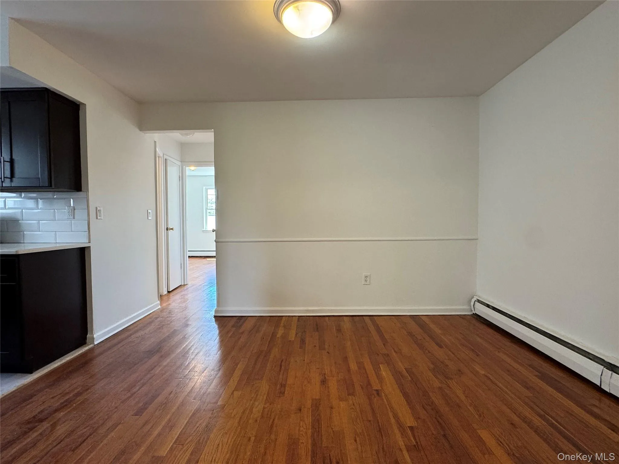 1651 Haight Avenue, New York, NY, 3 Bedrooms Bedrooms, 6 Rooms Rooms,1 BathroomBathrooms,Residential Lease,For Rent,Haight,0,1027779 1651 Haight Avenue, New York, NY, 3 Bedrooms Bedrooms, 6 Rooms Rooms,1 BathroomBathrooms,Residential Lease,For Rent,Haight,0,1027779