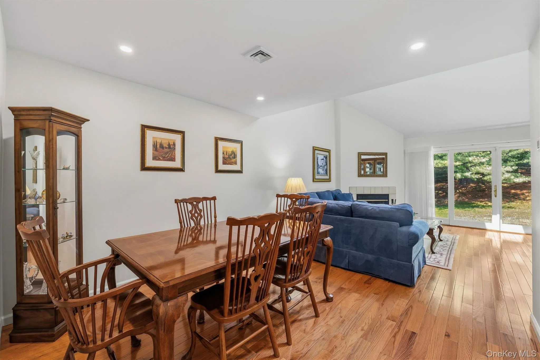 3302 Homestead Court, Peekskill, NY, 2 Bedrooms Bedrooms, 6 Rooms Rooms,2 BathroomsBathrooms,Residential,For Rent,Homestead,0,1027781 3302 Homestead Court, Peekskill, NY, 2 Bedrooms Bedrooms, 6 Rooms Rooms,2 BathroomsBathrooms,Residential,For Rent,Homestead,0,1027781