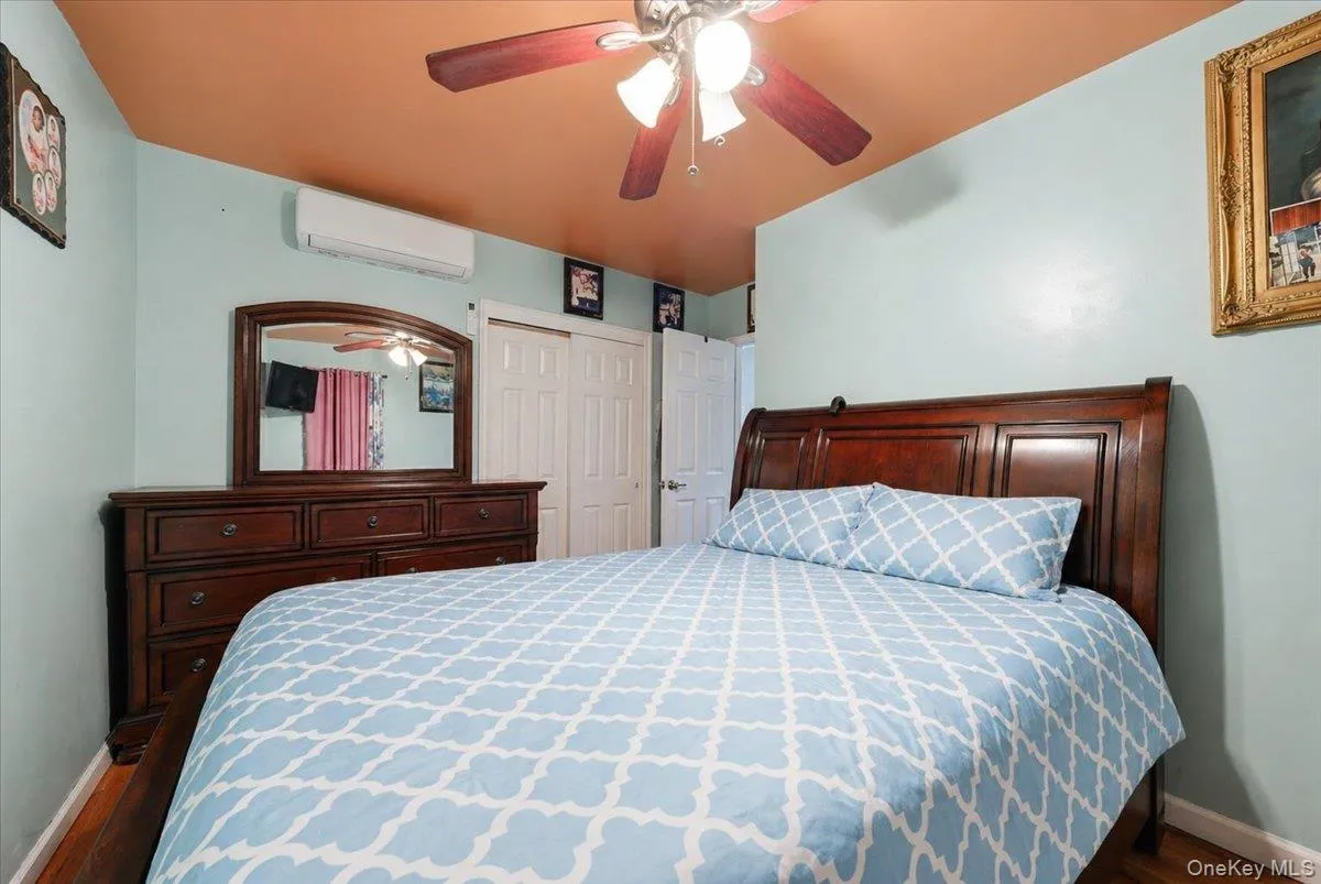 3410 Kingsland Avenue, New York, NY, 4 Bedrooms Bedrooms, 8 Rooms Rooms,2 BathroomsBathrooms,Residential,For Rent,Kingsland,0,1027784 3410 Kingsland Avenue, New York, NY, 4 Bedrooms Bedrooms, 8 Rooms Rooms,2 BathroomsBathrooms,Residential,For Rent,Kingsland,0,1027784