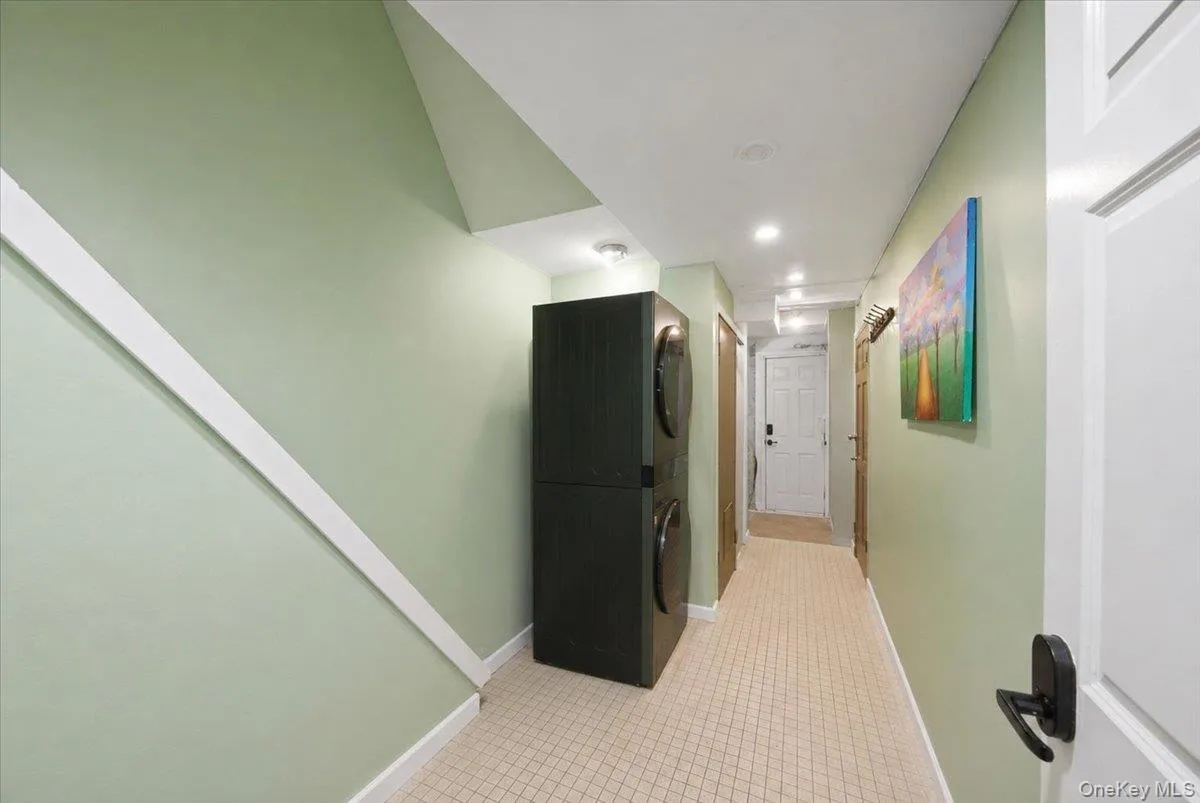 3410 Kingsland Avenue, New York, NY, 4 Bedrooms Bedrooms, 8 Rooms Rooms,2 BathroomsBathrooms,Residential,For Rent,Kingsland,0,1027784 3410 Kingsland Avenue, New York, NY, 4 Bedrooms Bedrooms, 8 Rooms Rooms,2 BathroomsBathrooms,Residential,For Rent,Kingsland,0,1027784