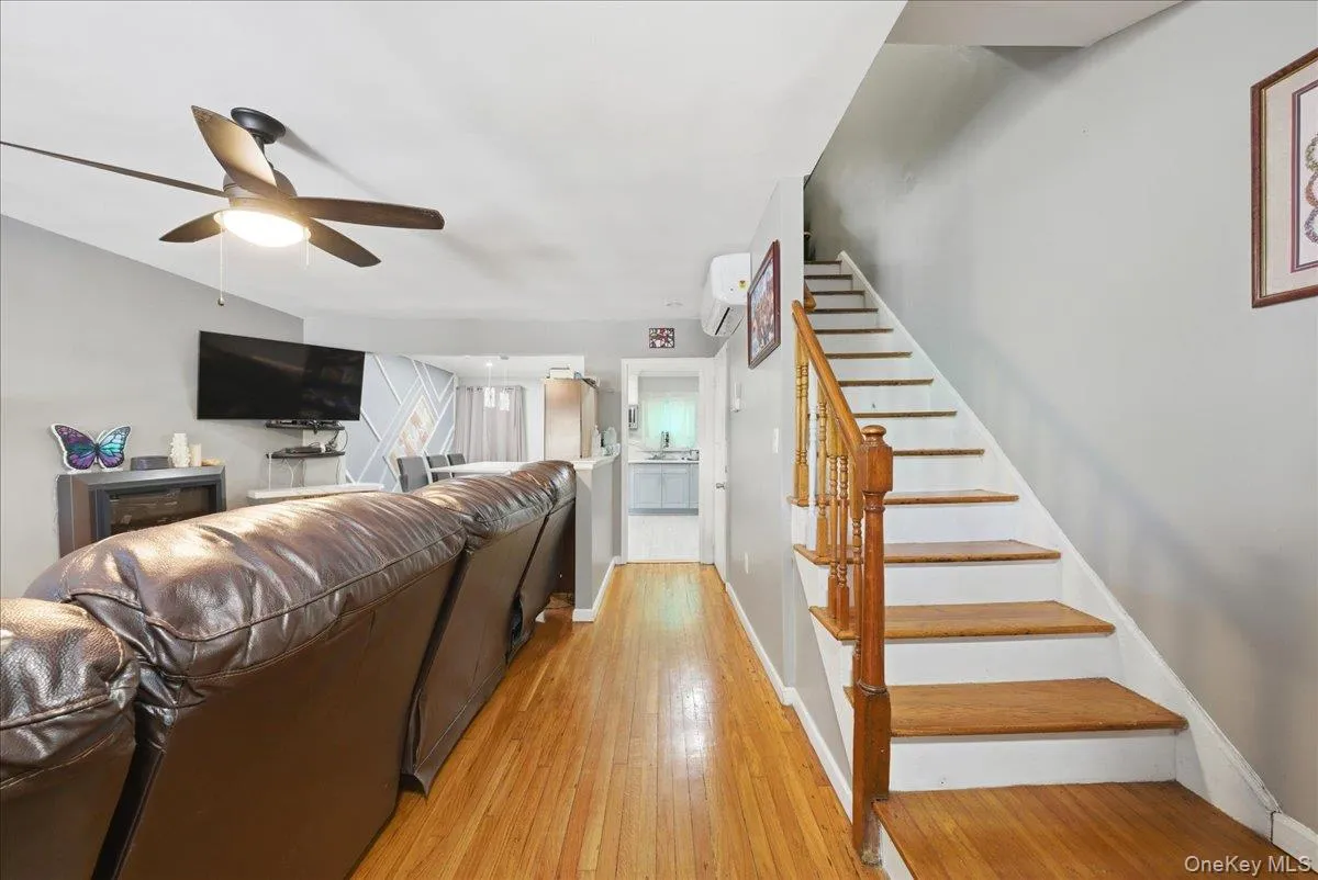 3410 Kingsland Avenue, New York, NY, 4 Bedrooms Bedrooms, 8 Rooms Rooms,2 BathroomsBathrooms,Residential,For Rent,Kingsland,0,1027784 3410 Kingsland Avenue, New York, NY, 4 Bedrooms Bedrooms, 8 Rooms Rooms,2 BathroomsBathrooms,Residential,For Rent,Kingsland,0,1027784