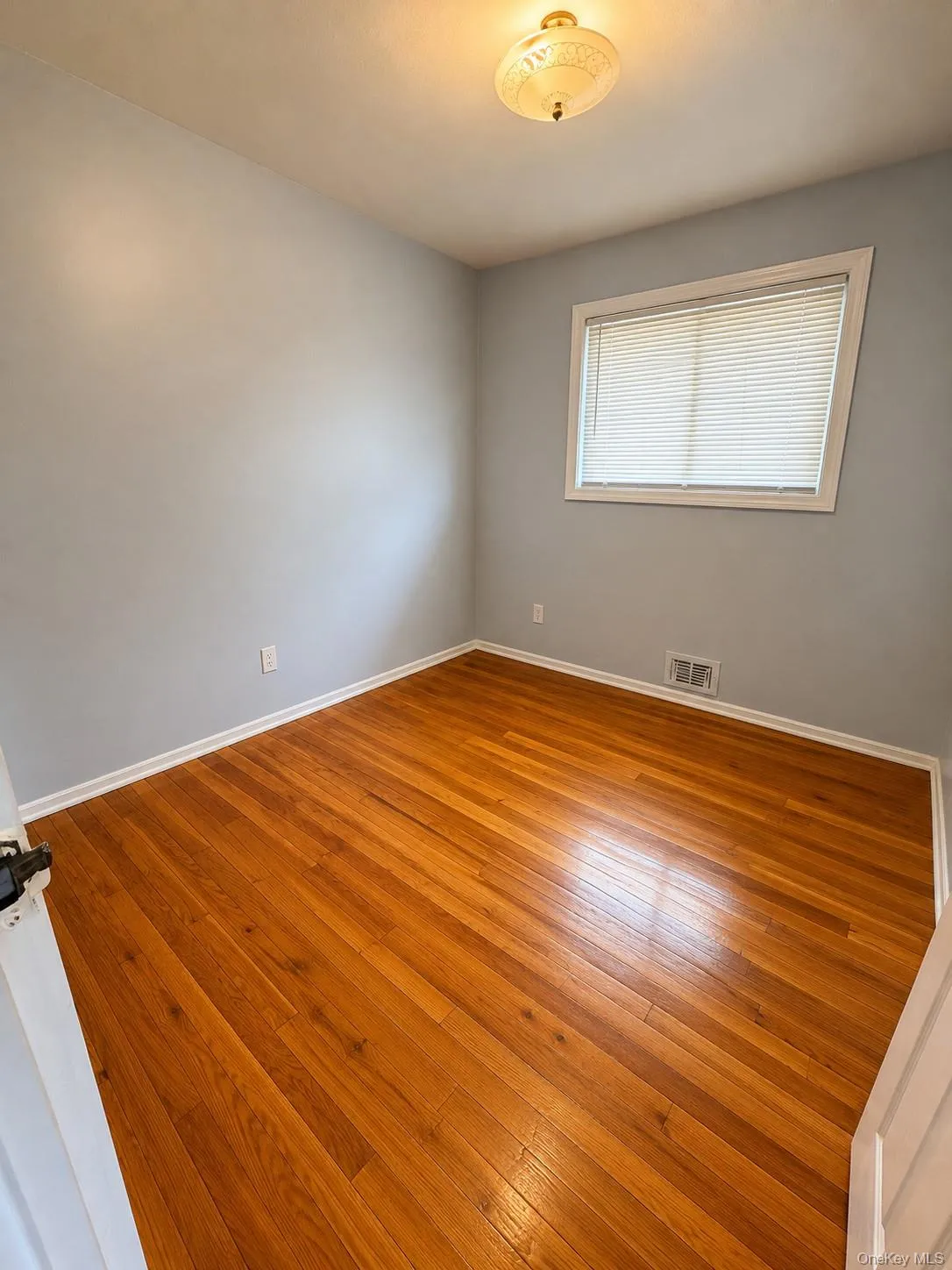 848 Udall Road, Islip, NY, 3 Bedrooms Bedrooms, 6 Rooms Rooms,1 BathroomBathrooms,Residential Lease,For Rent,Udall,0,1027785 848 Udall Road, Islip, NY, 3 Bedrooms Bedrooms, 6 Rooms Rooms,1 BathroomBathrooms,Residential Lease,For Rent,Udall,0,1027785