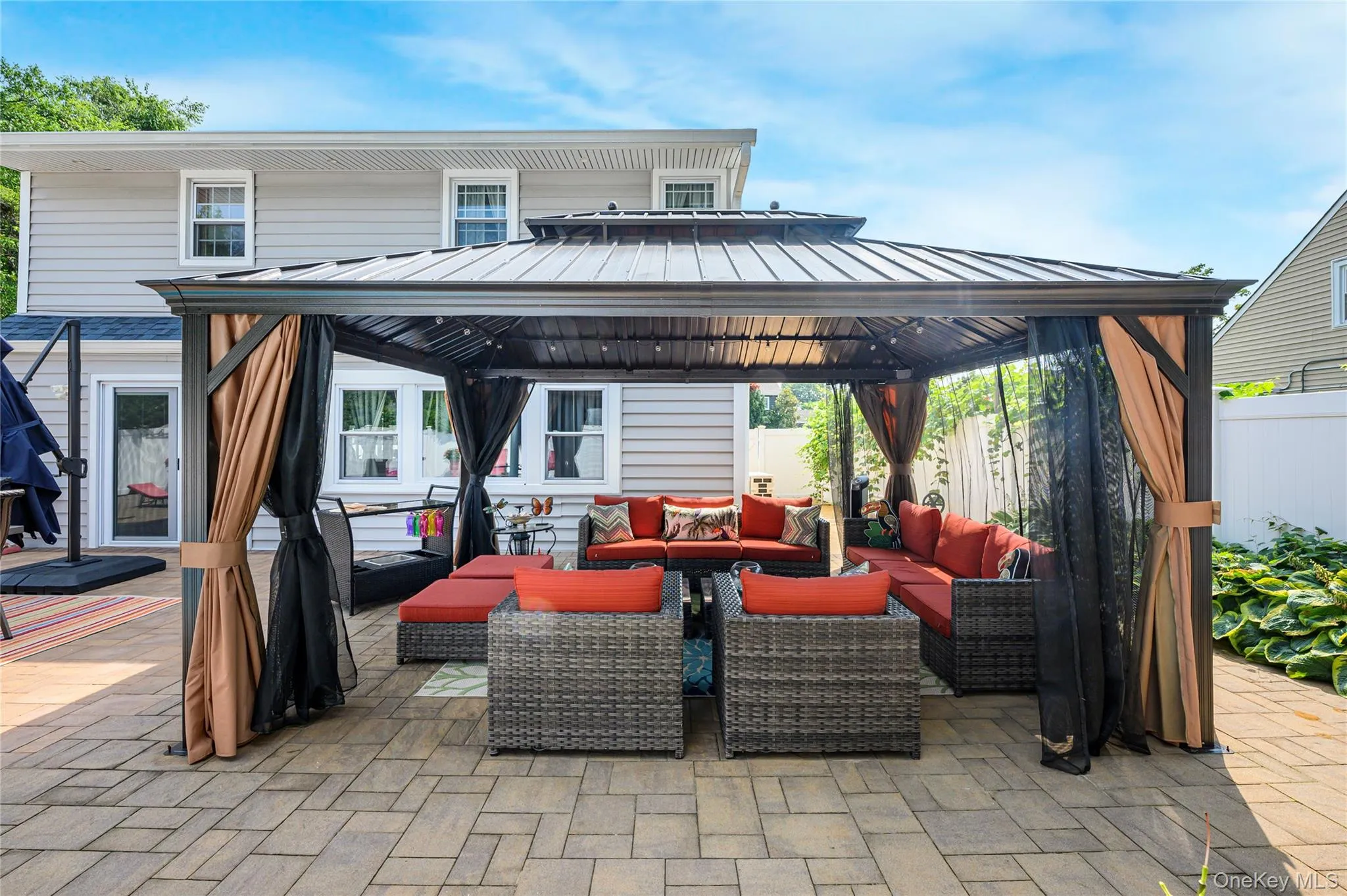 28 Crabtree Lane, Hempstead, NY, 2 Bedrooms Bedrooms, 6 Rooms Rooms,2 BathroomsBathrooms,Residential,For Rent,Crabtree,0,1027790 28 Crabtree Lane, Hempstead, NY, 2 Bedrooms Bedrooms, 6 Rooms Rooms,2 BathroomsBathrooms,Residential,For Rent,Crabtree,0,1027790