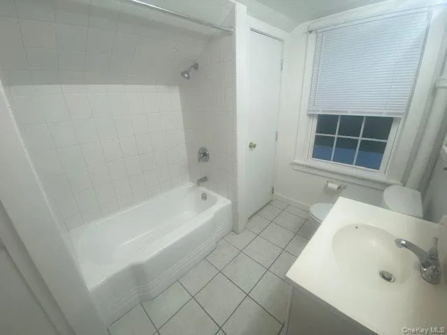 1834 Route 300, Newburgh (town), NY, 3 Bedrooms Bedrooms, 6 Rooms Rooms,1 BathroomBathrooms,Residential,For Rent,Route 300,0,1027797 1834 Route 300, Newburgh (town), NY, 3 Bedrooms Bedrooms, 6 Rooms Rooms,1 BathroomBathrooms,Residential,For Rent,Route 300,0,1027797