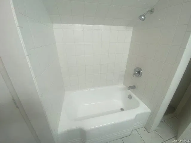 1834 Route 300, Newburgh (town), NY, 3 Bedrooms Bedrooms, 6 Rooms Rooms,1 BathroomBathrooms,Residential,For Rent,Route 300,0,1027797 1834 Route 300, Newburgh (town), NY, 3 Bedrooms Bedrooms, 6 Rooms Rooms,1 BathroomBathrooms,Residential,For Rent,Route 300,0,1027797