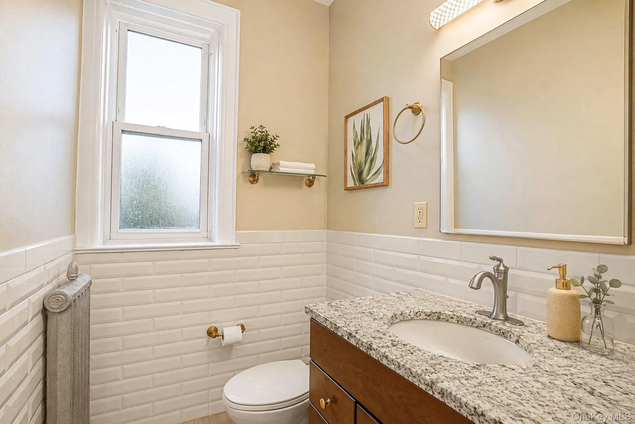 185 Atlantic Avenue, Hempstead, NY, 1 Bedroom Bedrooms, 4 Rooms Rooms,1 BathroomBathrooms,Residential,For Rent,Atlantic,0,1027798 185 Atlantic Avenue, Hempstead, NY, 1 Bedroom Bedrooms, 4 Rooms Rooms,1 BathroomBathrooms,Residential,For Rent,Atlantic,0,1027798