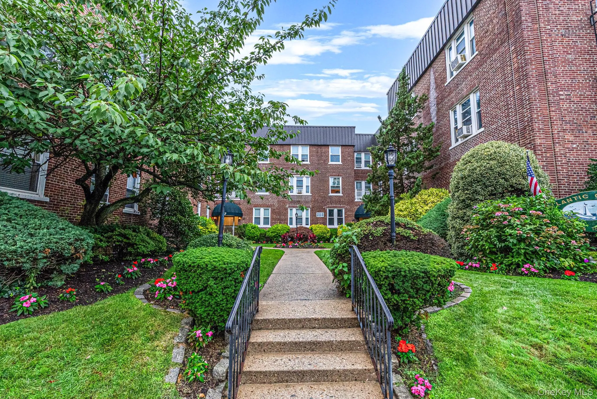 185 Atlantic Avenue, Hempstead, NY, 1 Bedroom Bedrooms, 4 Rooms Rooms,1 BathroomBathrooms,Residential,For Rent,Atlantic,0,1027798 185 Atlantic Avenue, Hempstead, NY, 1 Bedroom Bedrooms, 4 Rooms Rooms,1 BathroomBathrooms,Residential,For Rent,Atlantic,0,1027798