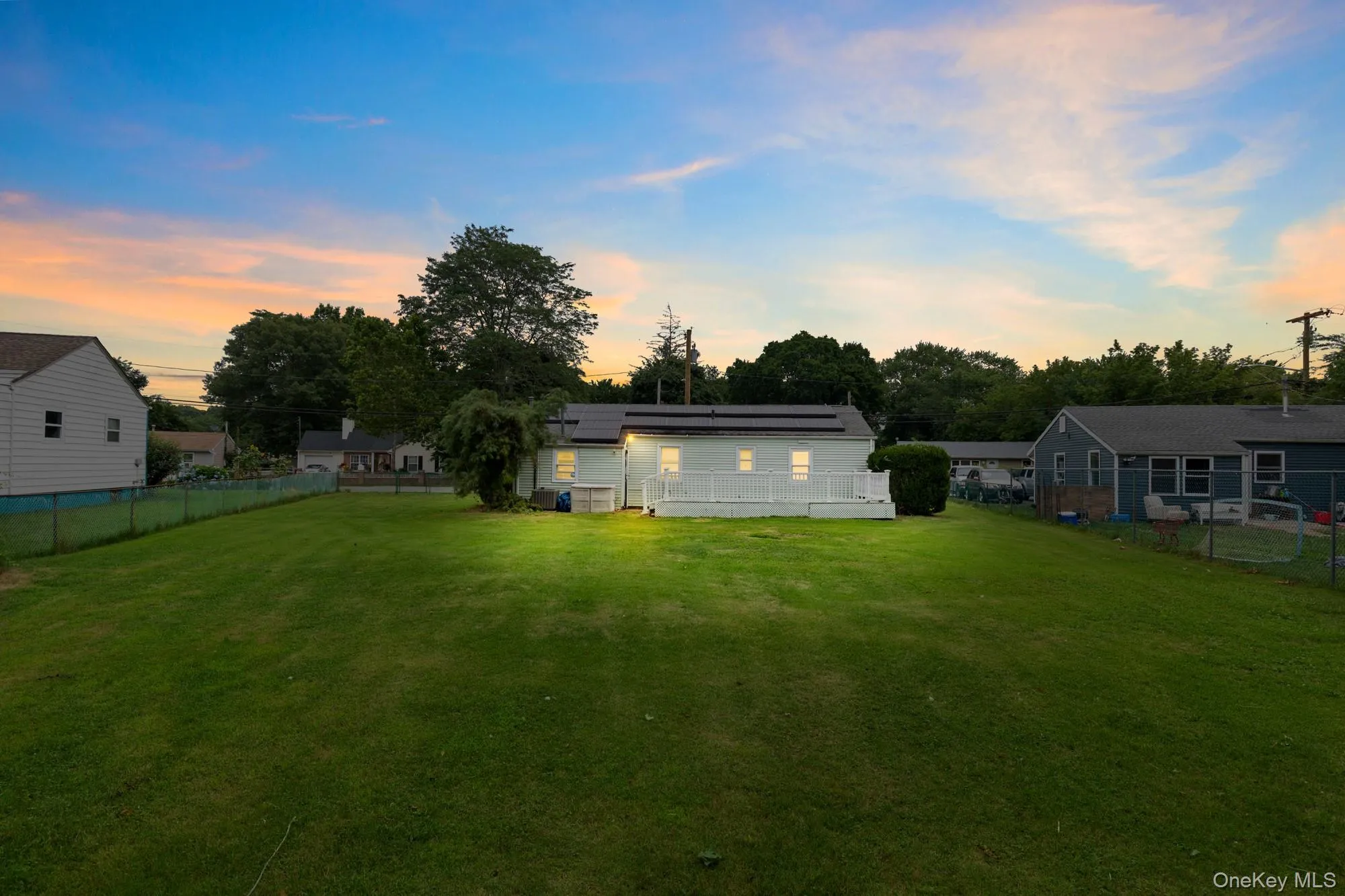 27 Philip Street, Riverhead, NY, 3 Bedrooms Bedrooms, 7 Rooms Rooms,1 BathroomBathrooms,Residential,For Rent,Philip,0,1027806 27 Philip Street, Riverhead, NY, 3 Bedrooms Bedrooms, 7 Rooms Rooms,1 BathroomBathrooms,Residential,For Rent,Philip,0,1027806