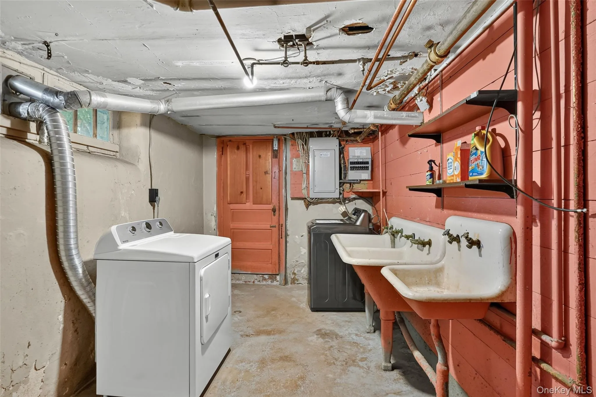 297 Devonia Avenue, Mount Vernon, NY, 5 Bedrooms Bedrooms, 9 Rooms Rooms,2 BathroomsBathrooms,Residential,For Rent,Devonia,0,1027807 297 Devonia Avenue, Mount Vernon, NY, 5 Bedrooms Bedrooms, 9 Rooms Rooms,2 BathroomsBathrooms,Residential,For Rent,Devonia,0,1027807
