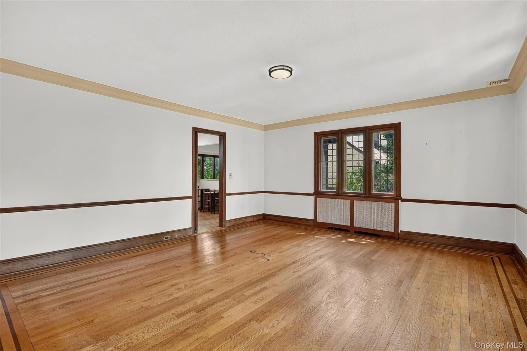 297 Devonia Avenue, Mount Vernon, NY, 5 Bedrooms Bedrooms, 9 Rooms Rooms,2 BathroomsBathrooms,Residential,For Rent,Devonia,0,1027807 297 Devonia Avenue, Mount Vernon, NY, 5 Bedrooms Bedrooms, 9 Rooms Rooms,2 BathroomsBathrooms,Residential,For Rent,Devonia,0,1027807