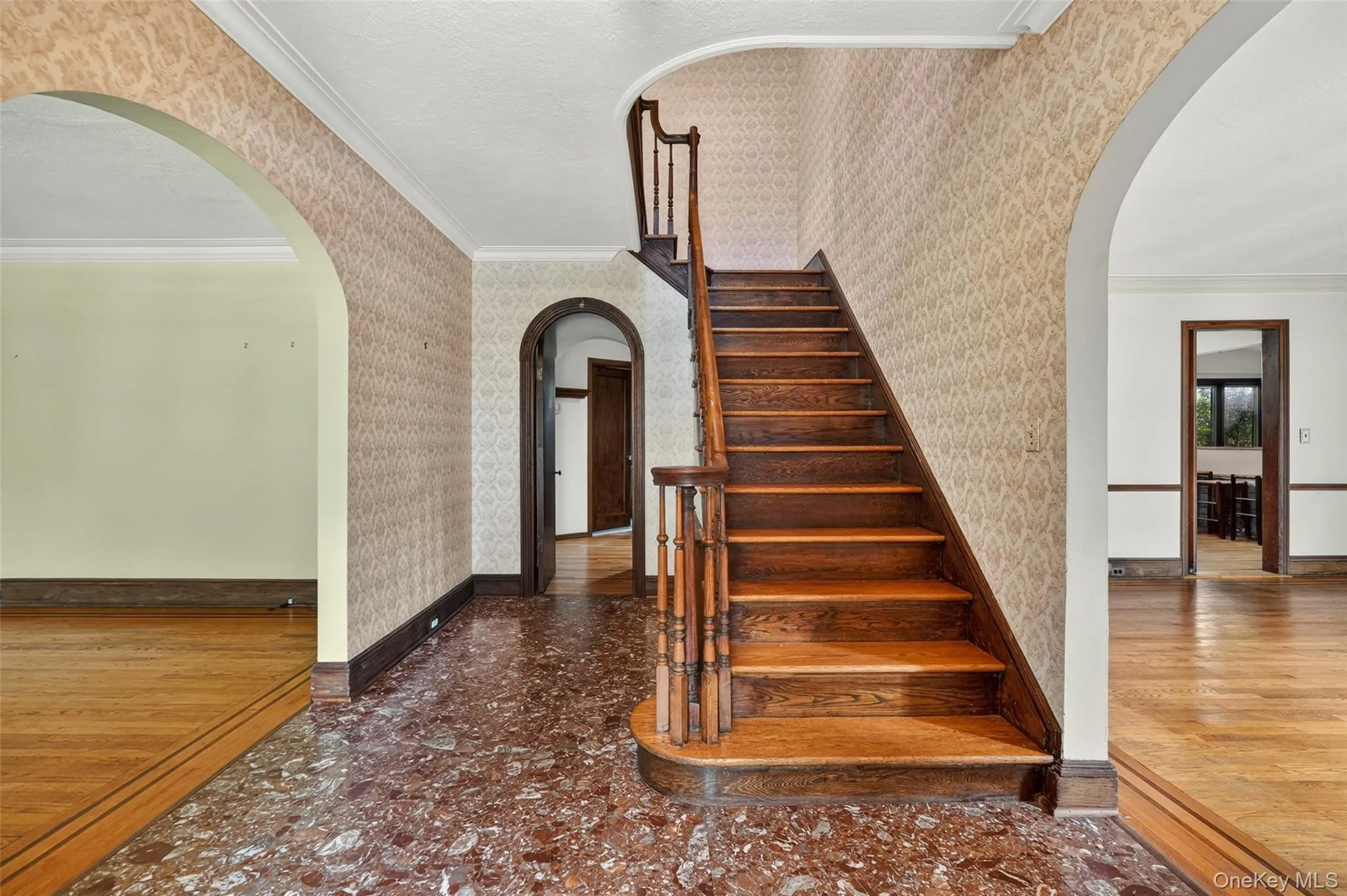 297 Devonia Avenue, Mount Vernon, NY, 5 Bedrooms Bedrooms, 9 Rooms Rooms,2 BathroomsBathrooms,Residential,For Rent,Devonia,0,1027807 297 Devonia Avenue, Mount Vernon, NY, 5 Bedrooms Bedrooms, 9 Rooms Rooms,2 BathroomsBathrooms,Residential,For Rent,Devonia,0,1027807