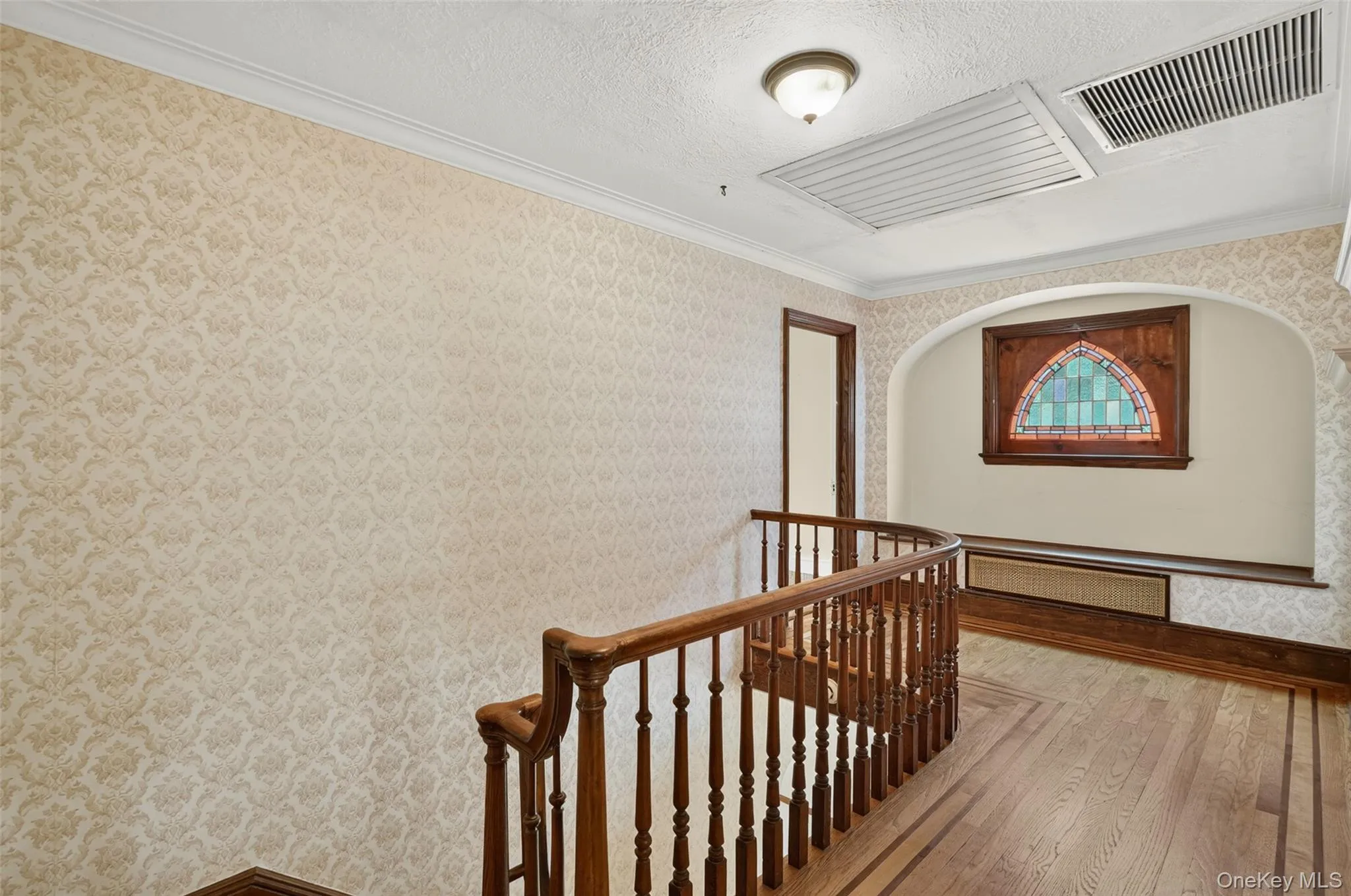 297 Devonia Avenue, Mount Vernon, NY, 5 Bedrooms Bedrooms, 9 Rooms Rooms,2 BathroomsBathrooms,Residential,For Rent,Devonia,0,1027807 297 Devonia Avenue, Mount Vernon, NY, 5 Bedrooms Bedrooms, 9 Rooms Rooms,2 BathroomsBathrooms,Residential,For Rent,Devonia,0,1027807