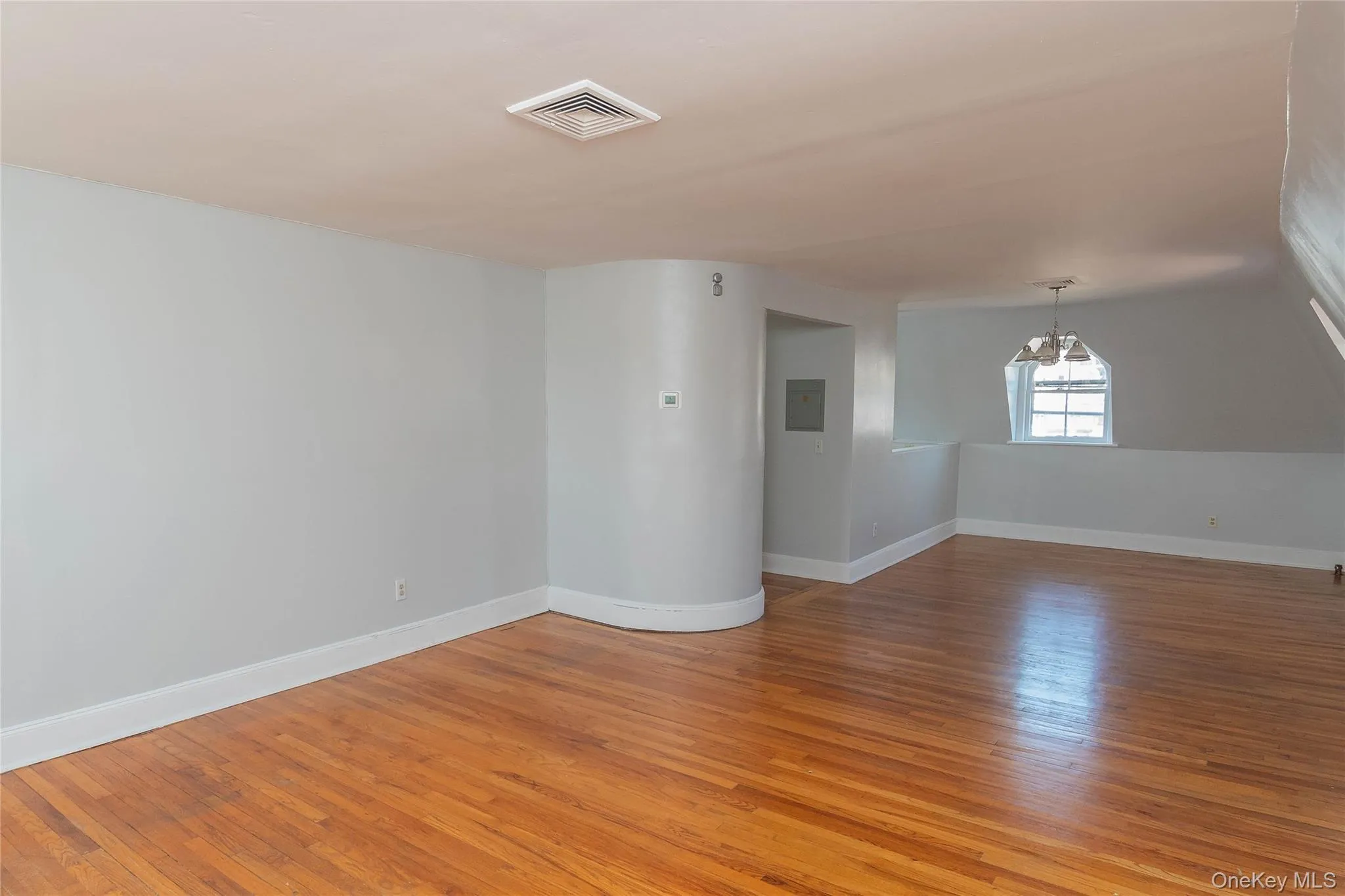 266 Grand Street, Newburgh (city), NY, 1 Bedroom Bedrooms, 3 Rooms Rooms,1 BathroomBathrooms,Residential Lease,For Rent,Grand,0,1027808 266 Grand Street, Newburgh (city), NY, 1 Bedroom Bedrooms, 3 Rooms Rooms,1 BathroomBathrooms,Residential Lease,For Rent,Grand,0,1027808