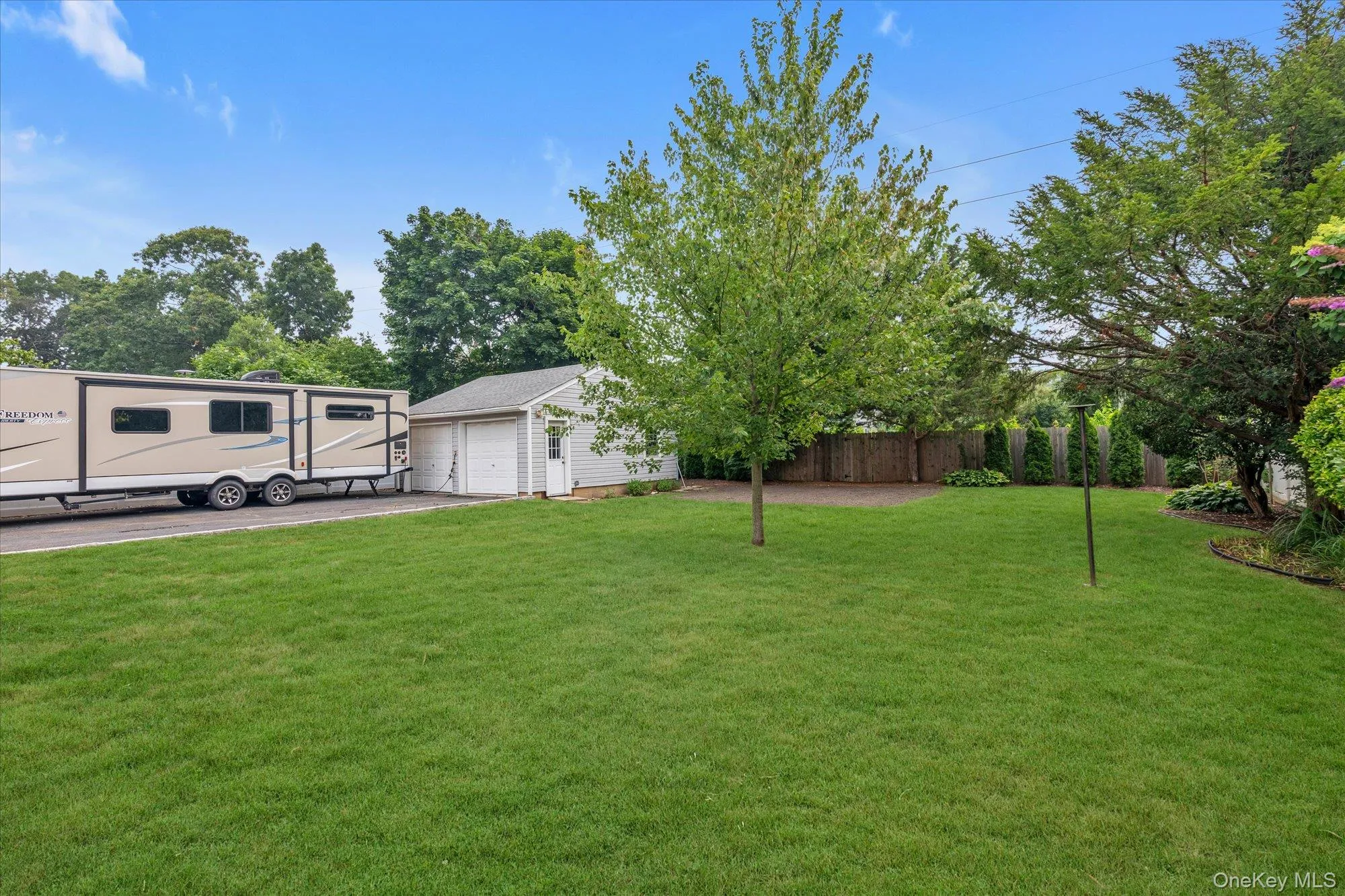 16 Verleye Avenue, Huntington, NY, 3 Bedrooms Bedrooms, 7 Rooms Rooms,2 BathroomsBathrooms,Residential,For Rent,Verleye,0,1027809 16 Verleye Avenue, Huntington, NY, 3 Bedrooms Bedrooms, 7 Rooms Rooms,2 BathroomsBathrooms,Residential,For Rent,Verleye,0,1027809