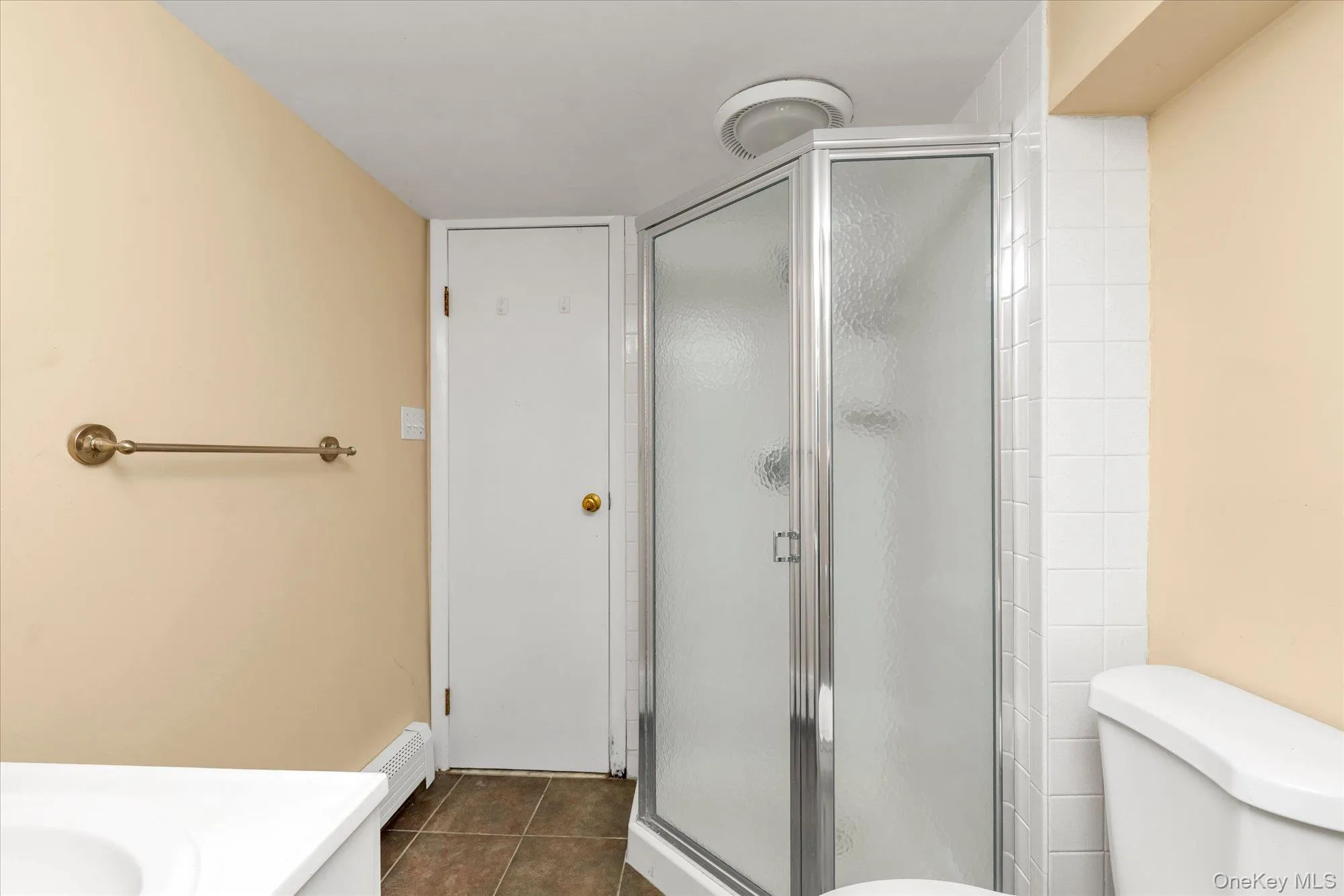 16 Verleye Avenue, Huntington, NY, 3 Bedrooms Bedrooms, 7 Rooms Rooms,2 BathroomsBathrooms,Residential,For Rent,Verleye,0,1027809 16 Verleye Avenue, Huntington, NY, 3 Bedrooms Bedrooms, 7 Rooms Rooms,2 BathroomsBathrooms,Residential,For Rent,Verleye,0,1027809