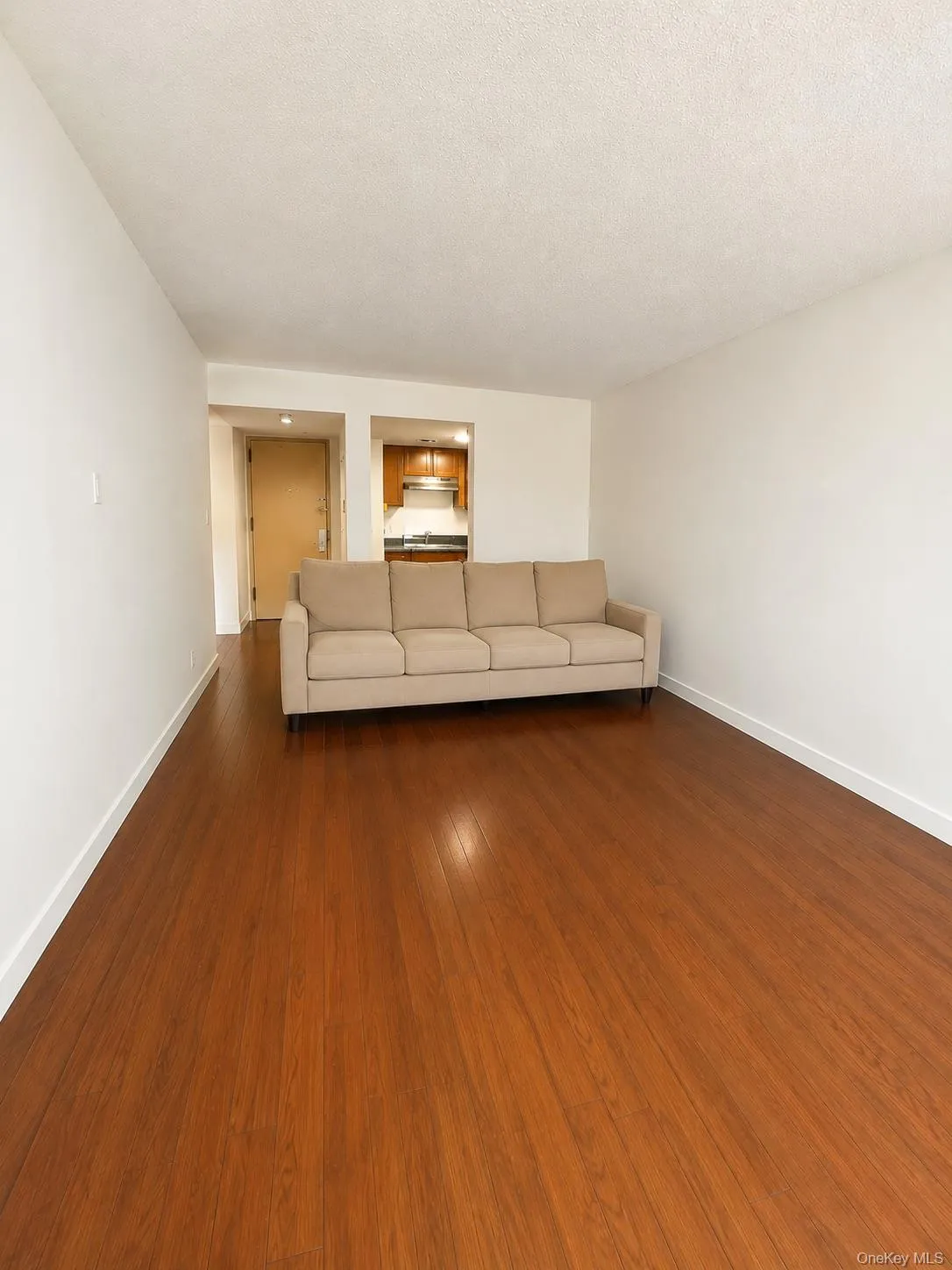 38-11 108th Street, New York, NY, 1 Bedroom Bedrooms, 3 Rooms Rooms,1 BathroomBathrooms,Residential,For Rent,108th,0,1027814 38-11 108th Street, New York, NY, 1 Bedroom Bedrooms, 3 Rooms Rooms,1 BathroomBathrooms,Residential,For Rent,108th,0,1027814
