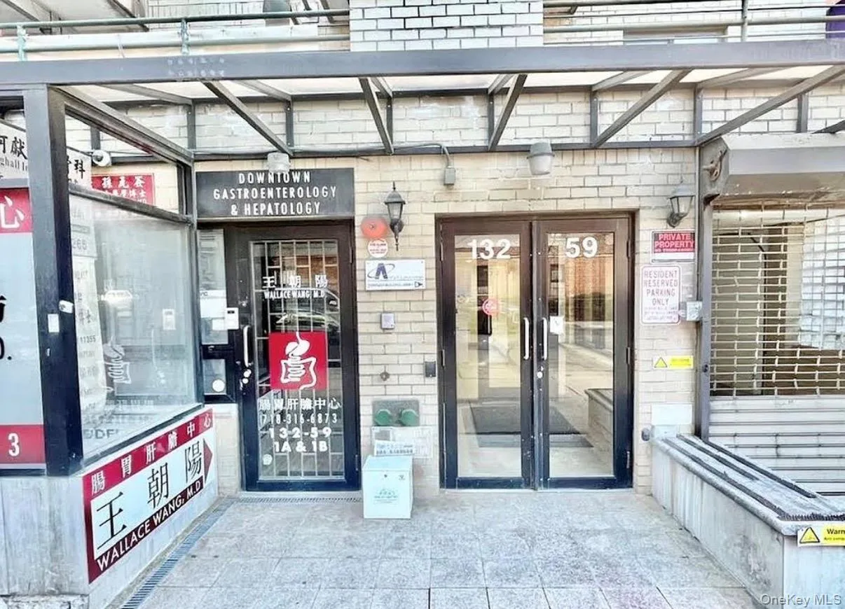 132-59 41st Road, New York, NY, 1 Bedroom Bedrooms, 5 Rooms Rooms,2 BathroomsBathrooms,Residential,For Rent,41st,0,1027816 132-59 41st Road, New York, NY, 1 Bedroom Bedrooms, 5 Rooms Rooms,2 BathroomsBathrooms,Residential,For Rent,41st,0,1027816