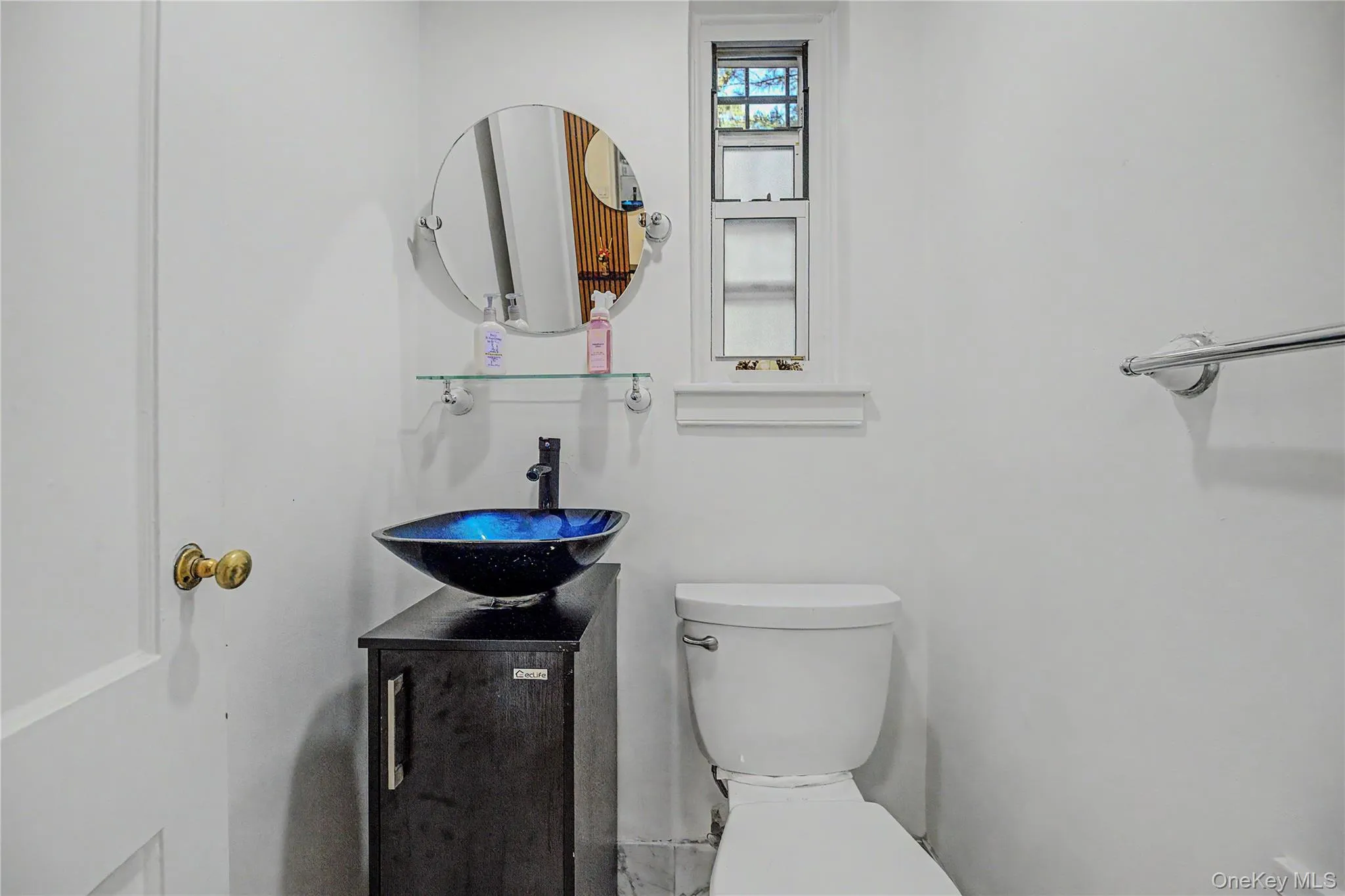 4971 Henry Hudson Parkway, New York, NY, 3 Bedrooms Bedrooms, 8 Rooms Rooms,2 BathroomsBathrooms,Residential,For Rent,Henry Hudson,0,1027822 4971 Henry Hudson Parkway, New York, NY, 3 Bedrooms Bedrooms, 8 Rooms Rooms,2 BathroomsBathrooms,Residential,For Rent,Henry Hudson,0,1027822