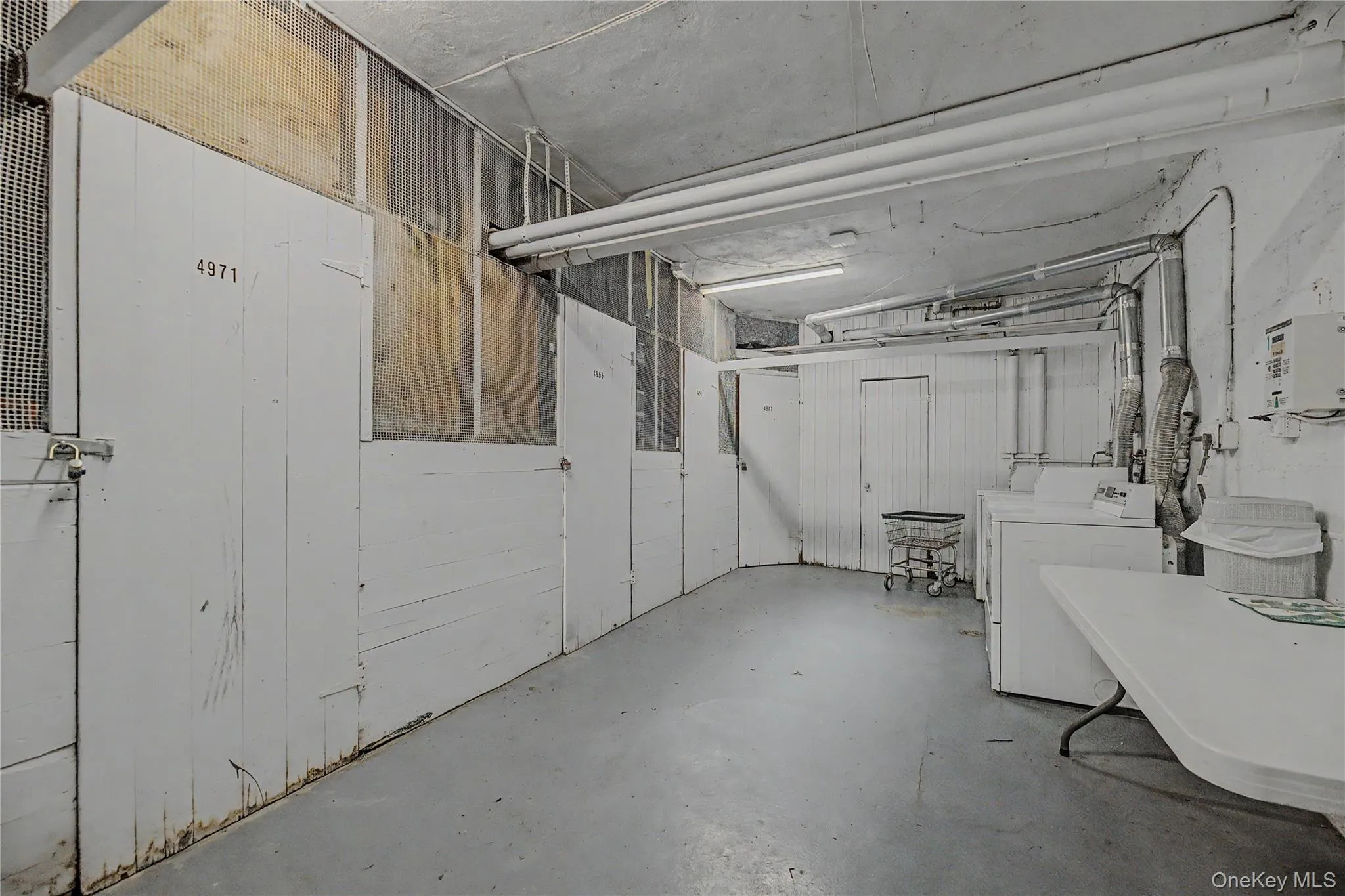4971 Henry Hudson Parkway, New York, NY, 3 Bedrooms Bedrooms, 8 Rooms Rooms,2 BathroomsBathrooms,Residential,For Rent,Henry Hudson,0,1027822 4971 Henry Hudson Parkway, New York, NY, 3 Bedrooms Bedrooms, 8 Rooms Rooms,2 BathroomsBathrooms,Residential,For Rent,Henry Hudson,0,1027822