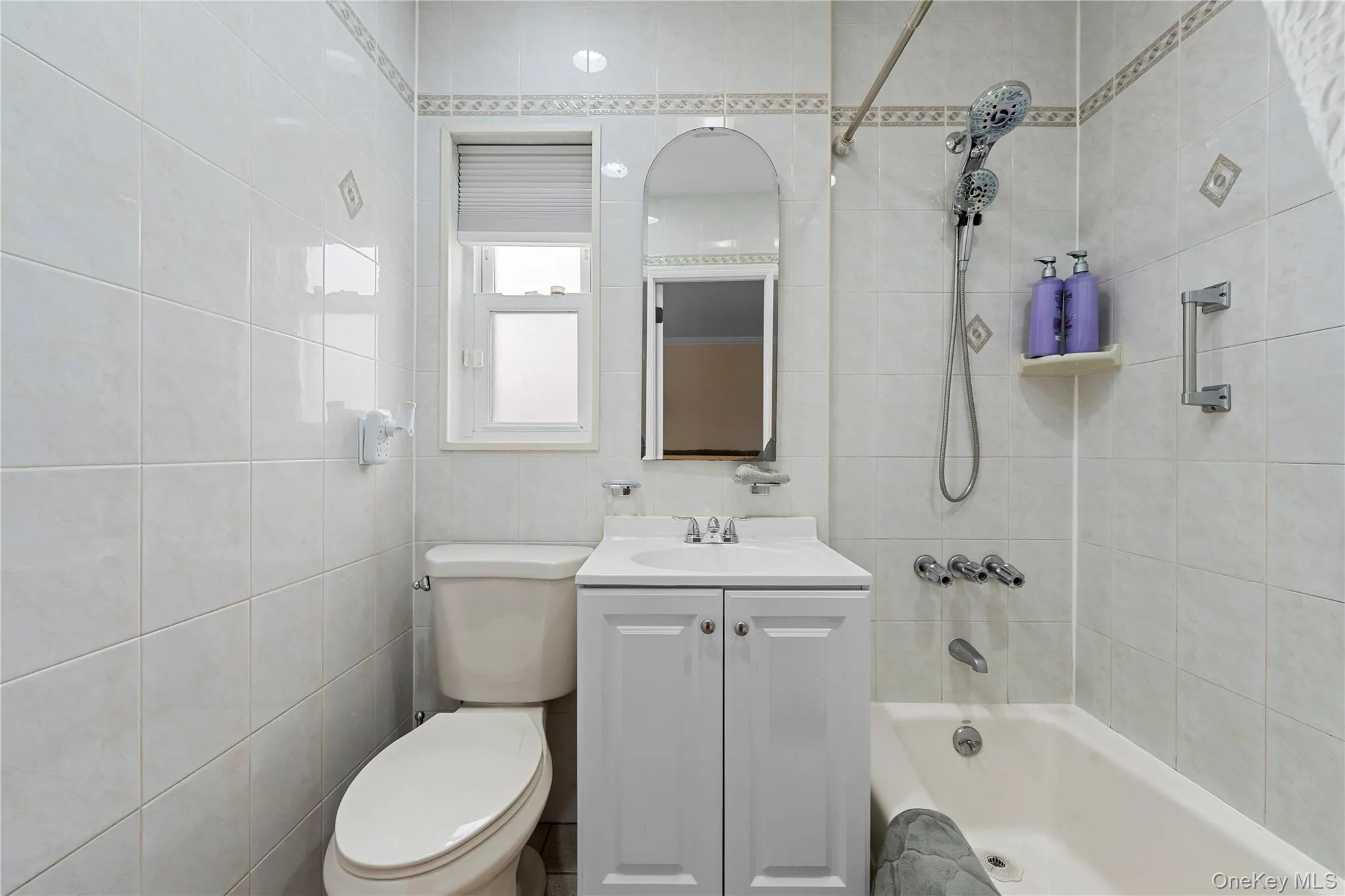 67-01 Eliot Avenue, New York, NY, 2 Bedrooms Bedrooms, 6 Rooms Rooms,2 BathroomsBathrooms,Residential,For Rent,Eliot,0,1027824 67-01 Eliot Avenue, New York, NY, 2 Bedrooms Bedrooms, 6 Rooms Rooms,2 BathroomsBathrooms,Residential,For Rent,Eliot,0,1027824