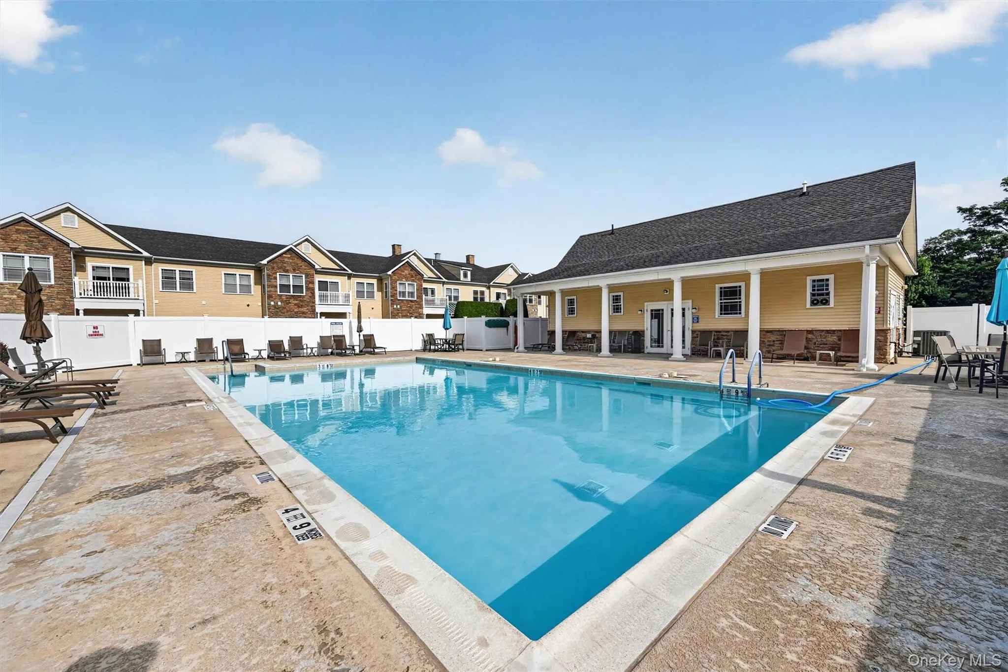 2202 Views Way, Ramapo, NY, 2 Bedrooms Bedrooms, 7 Rooms Rooms,2 BathroomsBathrooms,Residential,For Rent,Views,0,1027826 2202 Views Way, Ramapo, NY, 2 Bedrooms Bedrooms, 7 Rooms Rooms,2 BathroomsBathrooms,Residential,For Rent,Views,0,1027826
