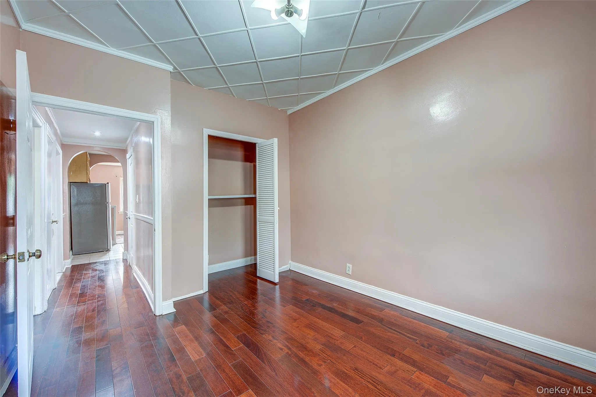 walk in closet walk in closet