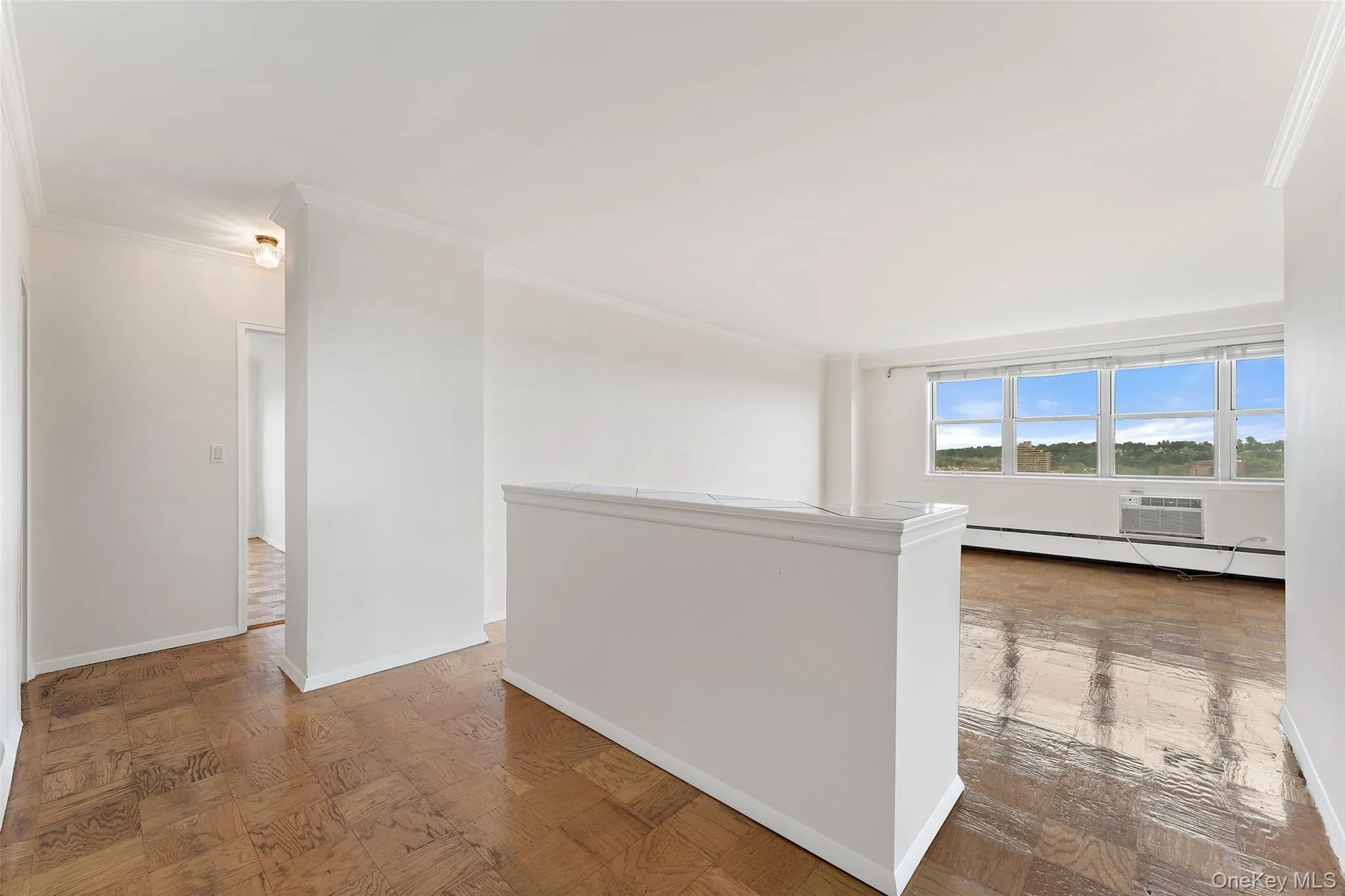 The skyline views capture your attention as soon as you enter this apartment. The skyline views capture your attention as soon as you enter this apartment.