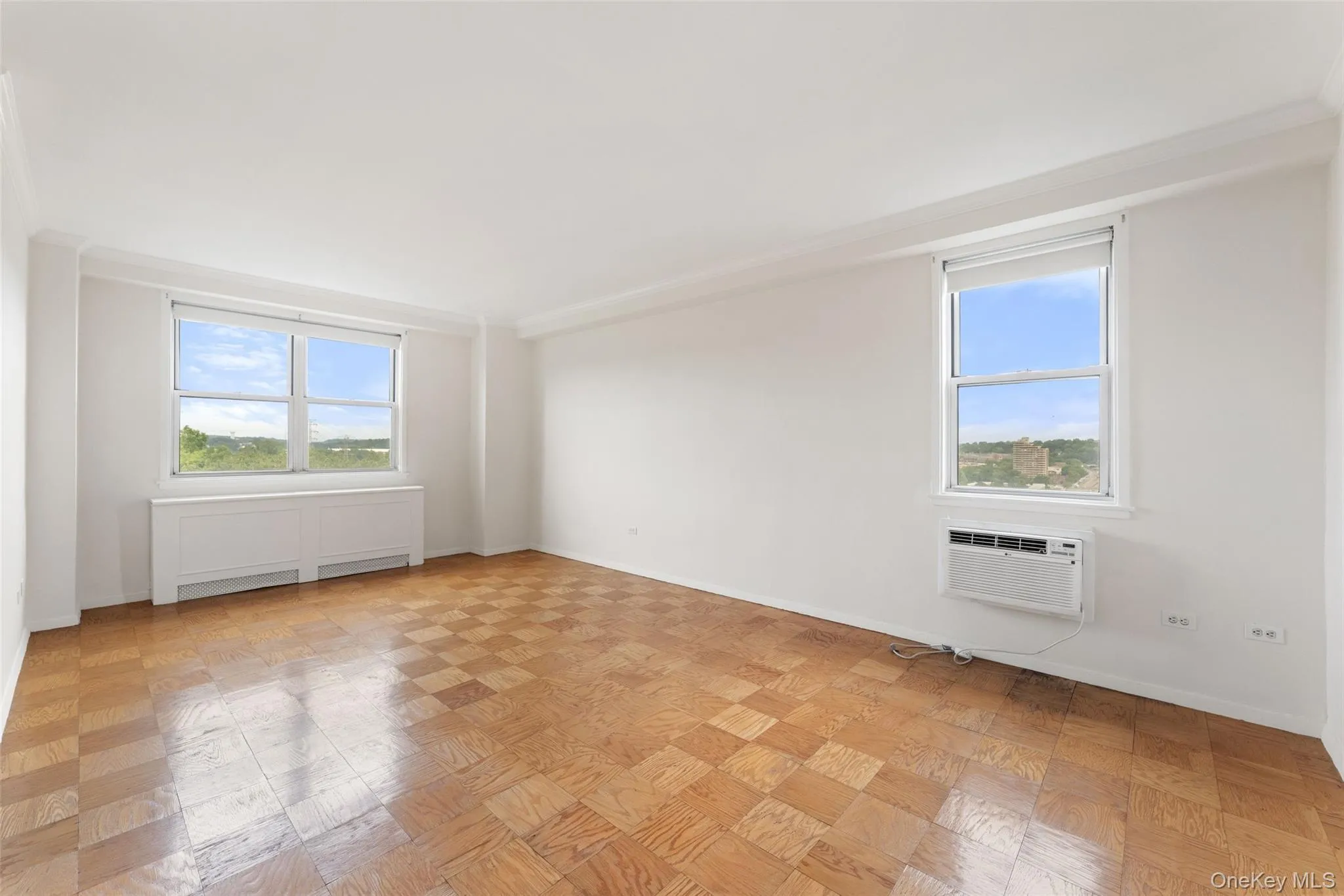 Primary Bedroom with great skyline views. Primary Bedroom with great skyline views.