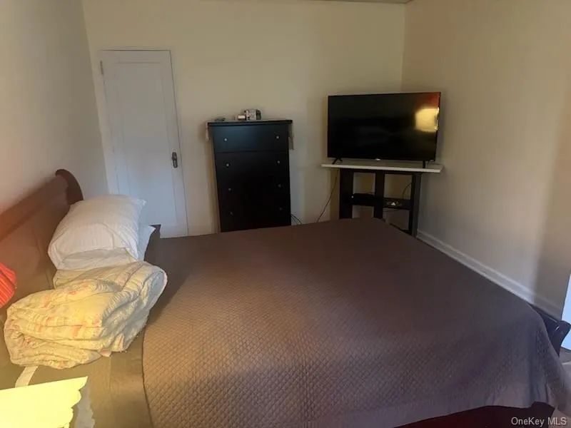 101 Ellwood Avenue, Mount Vernon, NY, 1 Bedroom Bedrooms, 4 Rooms Rooms,1 BathroomBathrooms,Residential,For Rent,Ellwood,0,1027833 101 Ellwood Avenue, Mount Vernon, NY, 1 Bedroom Bedrooms, 4 Rooms Rooms,1 BathroomBathrooms,Residential,For Rent,Ellwood,0,1027833