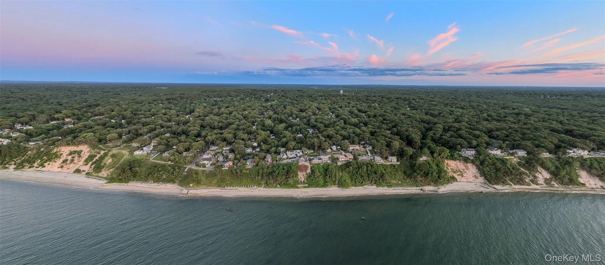 27 Glen Drive, Brookhaven, NY, 2 Bedrooms Bedrooms, 5 Rooms Rooms,1 BathroomBathrooms,Residential,For Rent,Glen,0,1027840 27 Glen Drive, Brookhaven, NY, 2 Bedrooms Bedrooms, 5 Rooms Rooms,1 BathroomBathrooms,Residential,For Rent,Glen,0,1027840