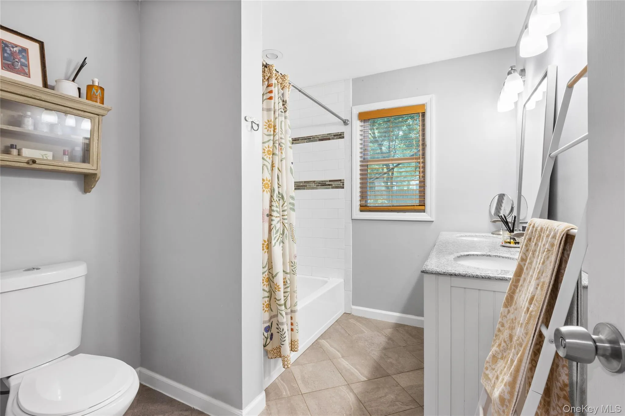 27 Glen Drive, Brookhaven, NY, 2 Bedrooms Bedrooms, 5 Rooms Rooms,1 BathroomBathrooms,Residential,For Rent,Glen,0,1027840 27 Glen Drive, Brookhaven, NY, 2 Bedrooms Bedrooms, 5 Rooms Rooms,1 BathroomBathrooms,Residential,For Rent,Glen,0,1027840