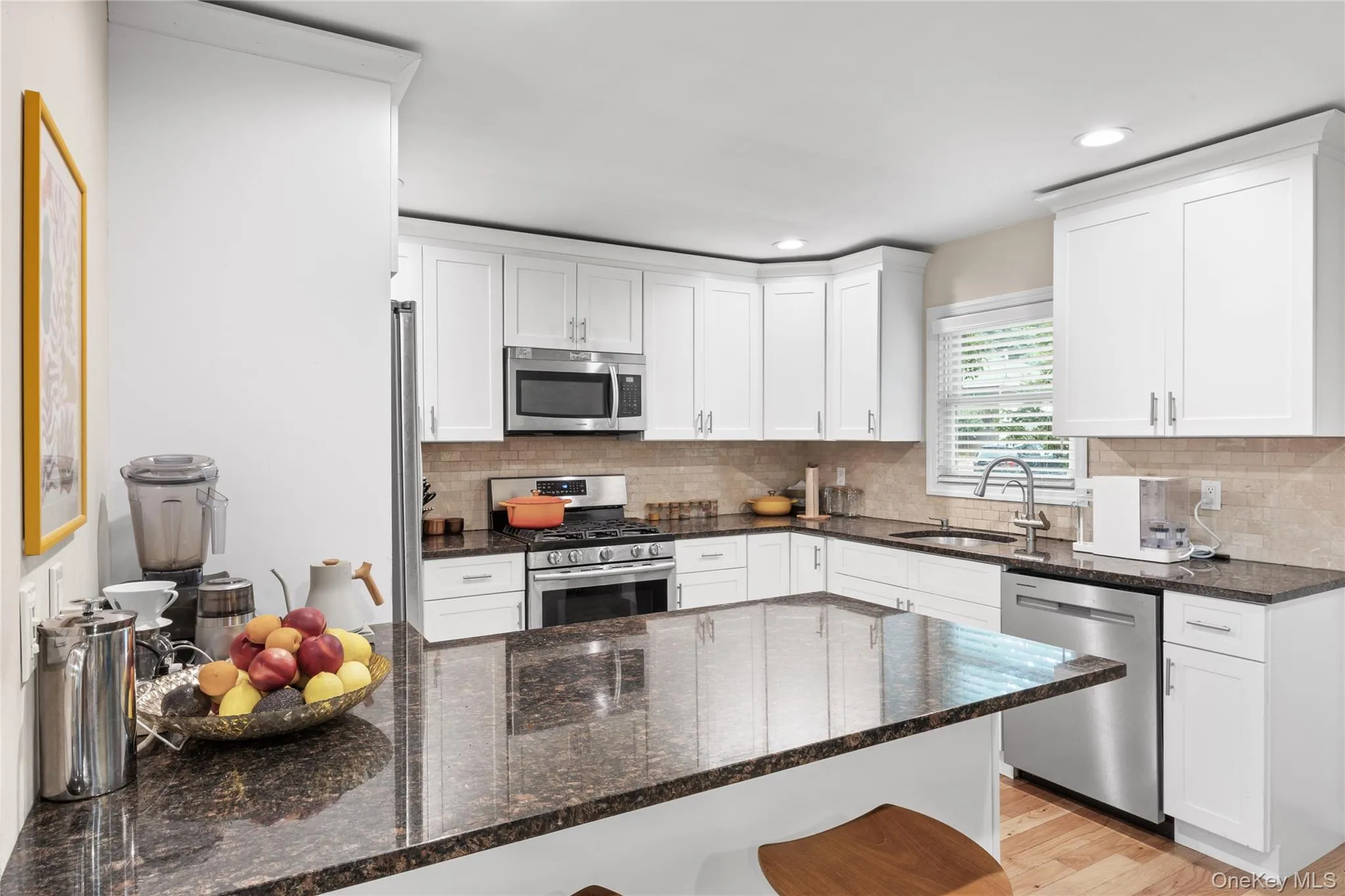 27 Glen Drive, Brookhaven, NY, 2 Bedrooms Bedrooms, 5 Rooms Rooms,1 BathroomBathrooms,Residential,For Rent,Glen,0,1027840 27 Glen Drive, Brookhaven, NY, 2 Bedrooms Bedrooms, 5 Rooms Rooms,1 BathroomBathrooms,Residential,For Rent,Glen,0,1027840
