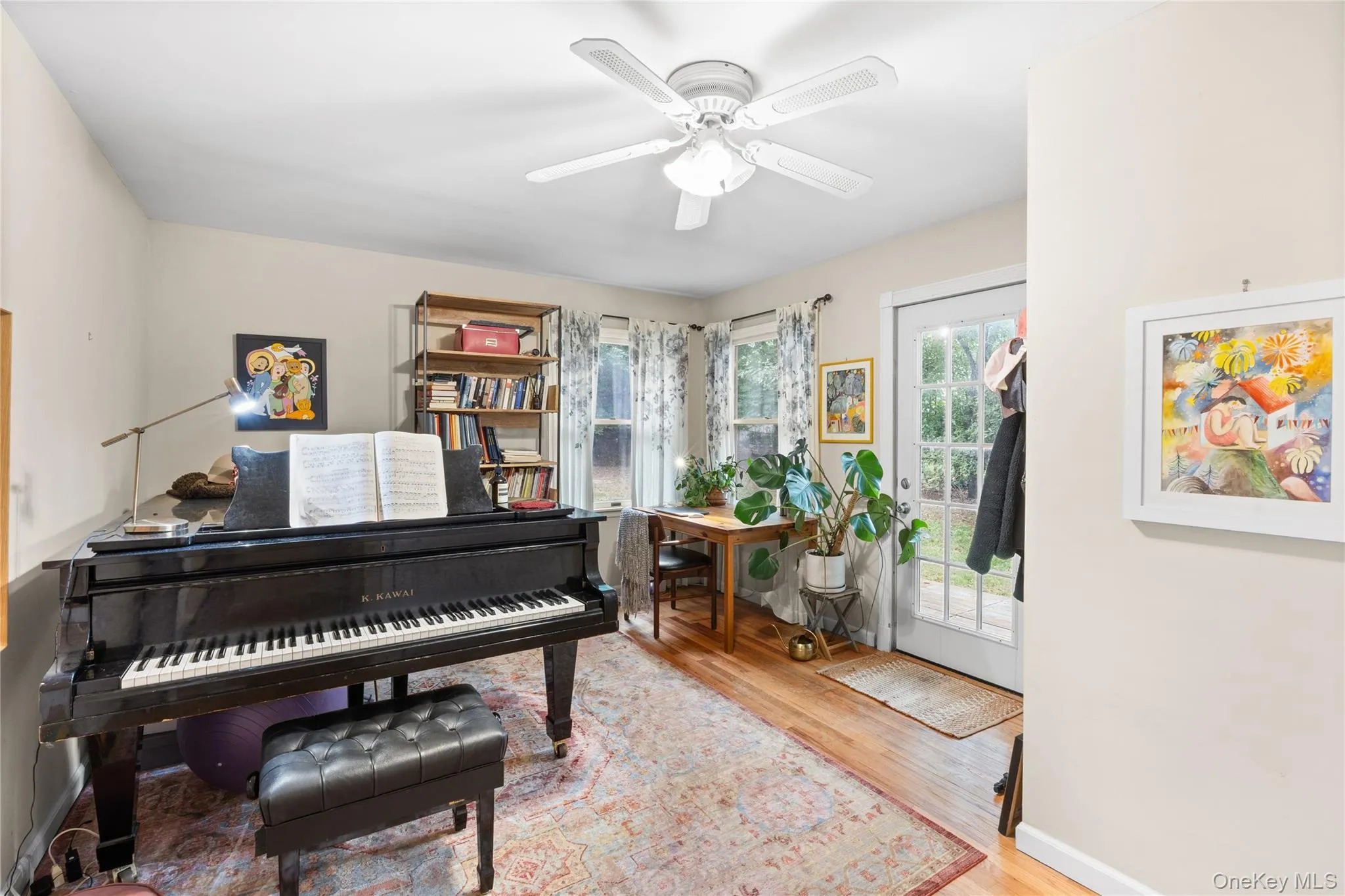 27 Glen Drive, Brookhaven, NY, 2 Bedrooms Bedrooms, 5 Rooms Rooms,1 BathroomBathrooms,Residential,For Rent,Glen,0,1027840 27 Glen Drive, Brookhaven, NY, 2 Bedrooms Bedrooms, 5 Rooms Rooms,1 BathroomBathrooms,Residential,For Rent,Glen,0,1027840