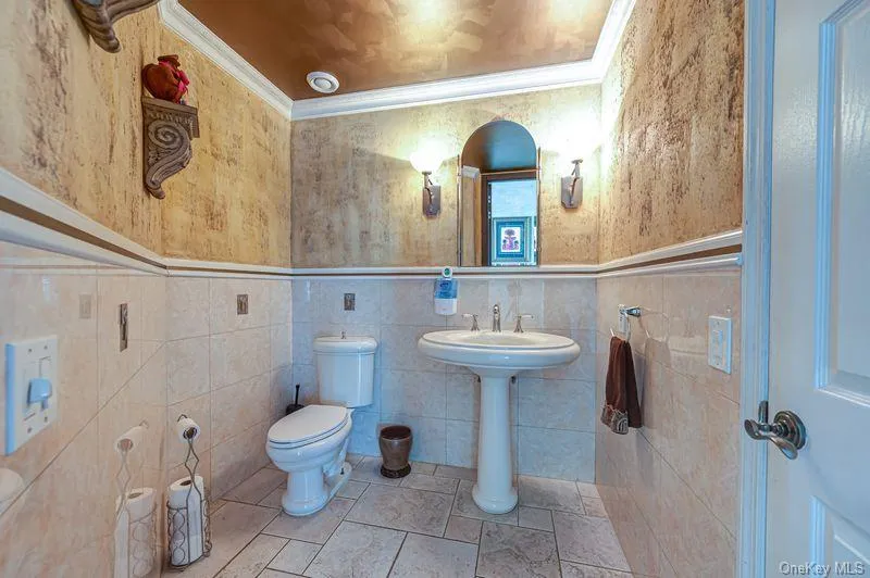 37 Crescent Cove Circle, Hempstead, NY, 6 Bedrooms Bedrooms, 10 Rooms Rooms,5 BathroomsBathrooms,Residential Lease,For Rent,Crescent Cove,0,1027845 37 Crescent Cove Circle, Hempstead, NY, 6 Bedrooms Bedrooms, 10 Rooms Rooms,5 BathroomsBathrooms,Residential Lease,For Rent,Crescent Cove,0,1027845