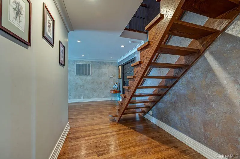 37 Crescent Cove Circle, Hempstead, NY, 6 Bedrooms Bedrooms, 10 Rooms Rooms,5 BathroomsBathrooms,Residential Lease,For Rent,Crescent Cove,0,1027845 37 Crescent Cove Circle, Hempstead, NY, 6 Bedrooms Bedrooms, 10 Rooms Rooms,5 BathroomsBathrooms,Residential Lease,For Rent,Crescent Cove,0,1027845