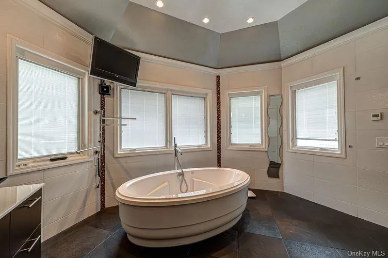 37 Crescent Cove Circle, Hempstead, NY, 6 Bedrooms Bedrooms, 10 Rooms Rooms,5 BathroomsBathrooms,Residential Lease,For Rent,Crescent Cove,0,1027845 37 Crescent Cove Circle, Hempstead, NY, 6 Bedrooms Bedrooms, 10 Rooms Rooms,5 BathroomsBathrooms,Residential Lease,For Rent,Crescent Cove,0,1027845