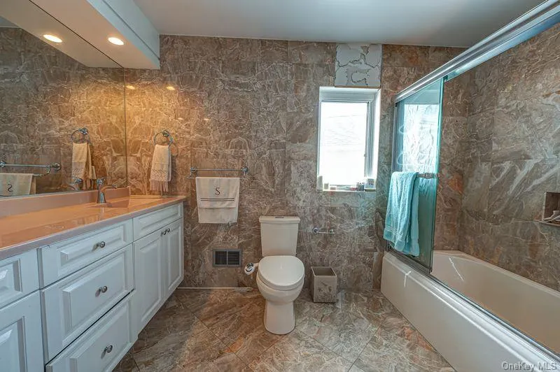 37 Crescent Cove Circle, Hempstead, NY, 6 Bedrooms Bedrooms, 10 Rooms Rooms,5 BathroomsBathrooms,Residential Lease,For Rent,Crescent Cove,0,1027845 37 Crescent Cove Circle, Hempstead, NY, 6 Bedrooms Bedrooms, 10 Rooms Rooms,5 BathroomsBathrooms,Residential Lease,For Rent,Crescent Cove,0,1027845